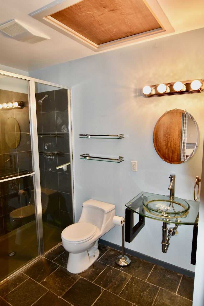 950 Dorchester Ave, Dorchester