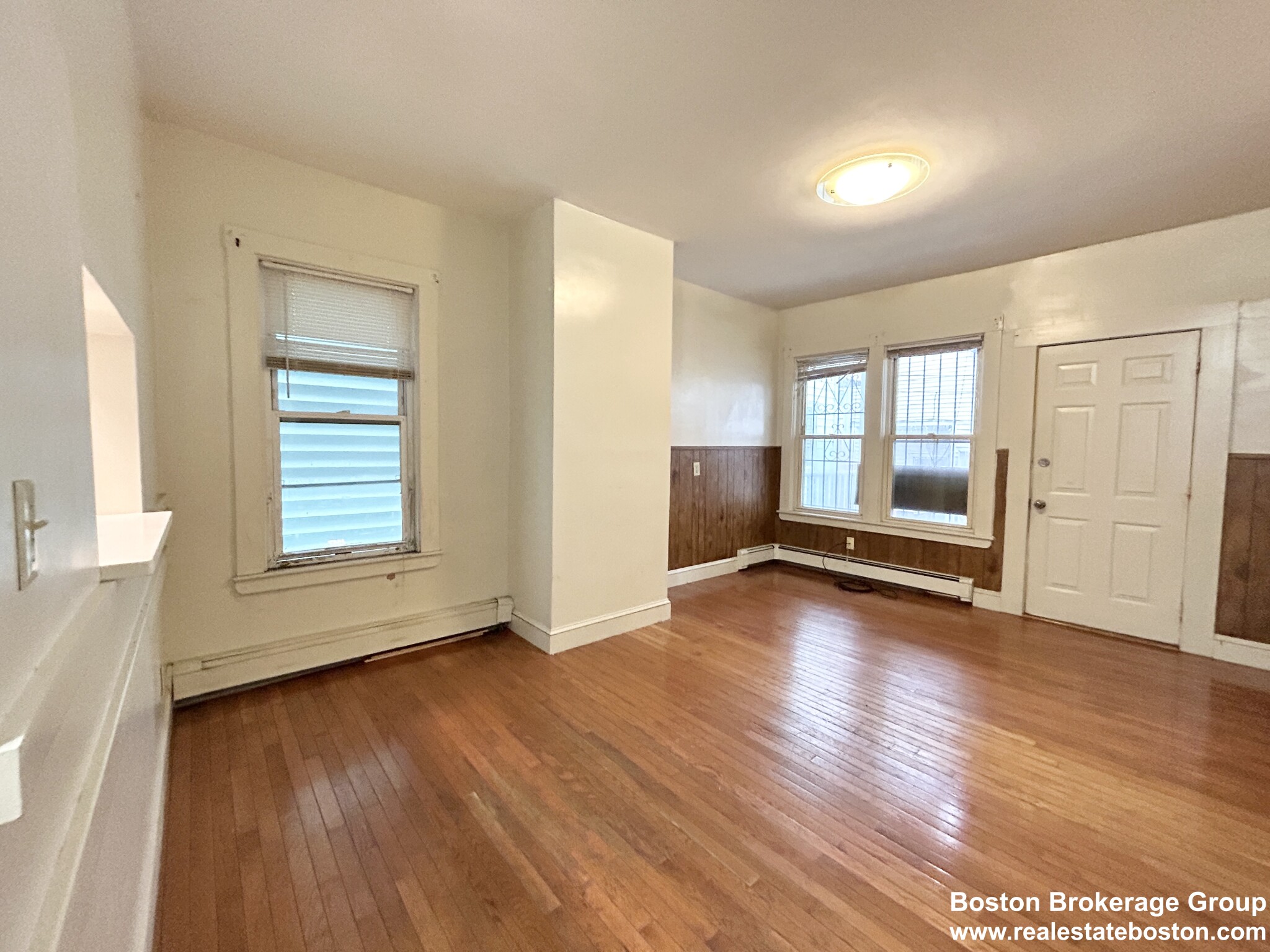 96 Cottage St, Dorchester