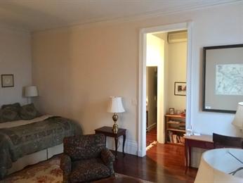 96 Mt Vernon St, Beacon Hill