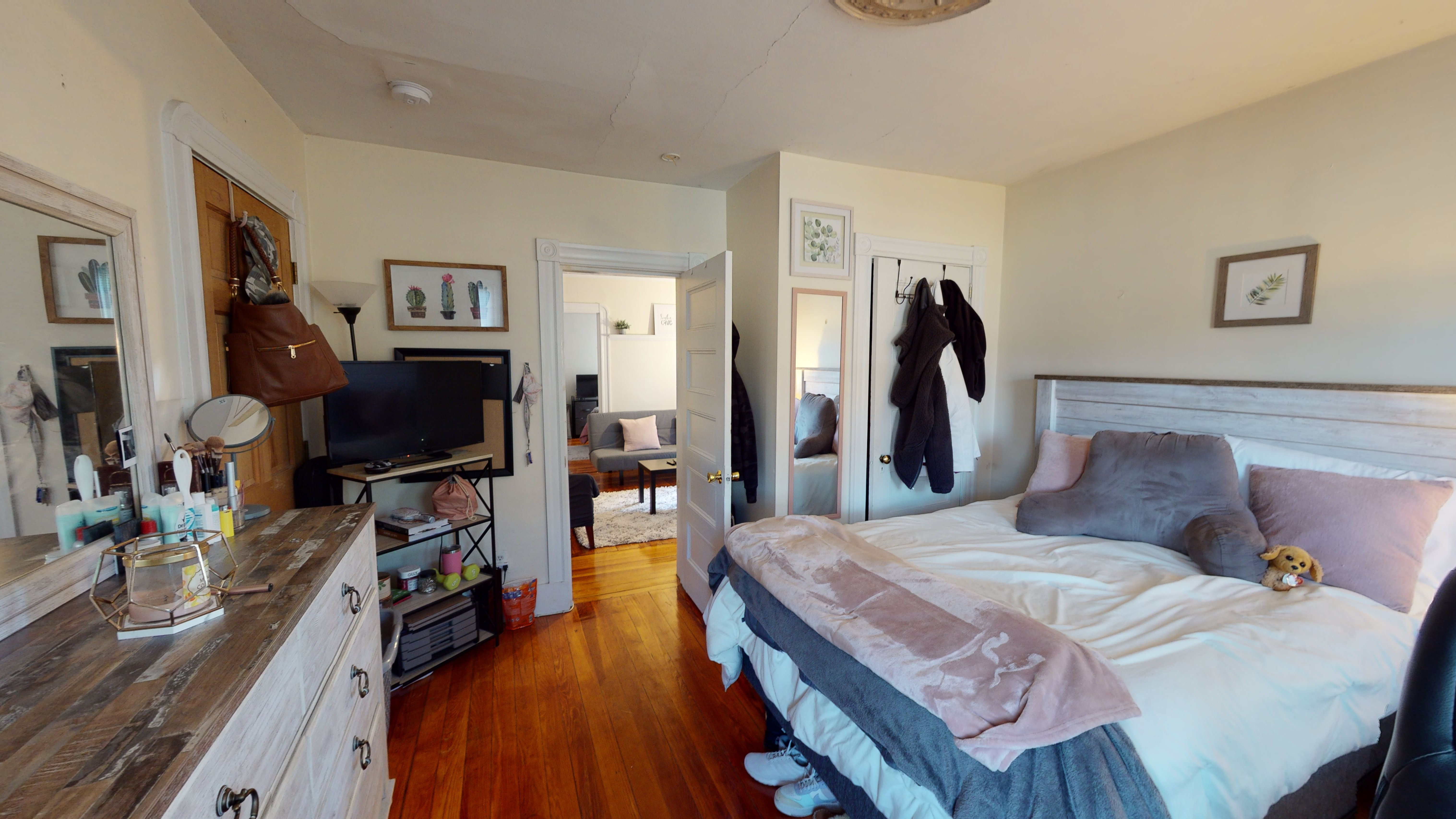 96 Elm St, Porter Square