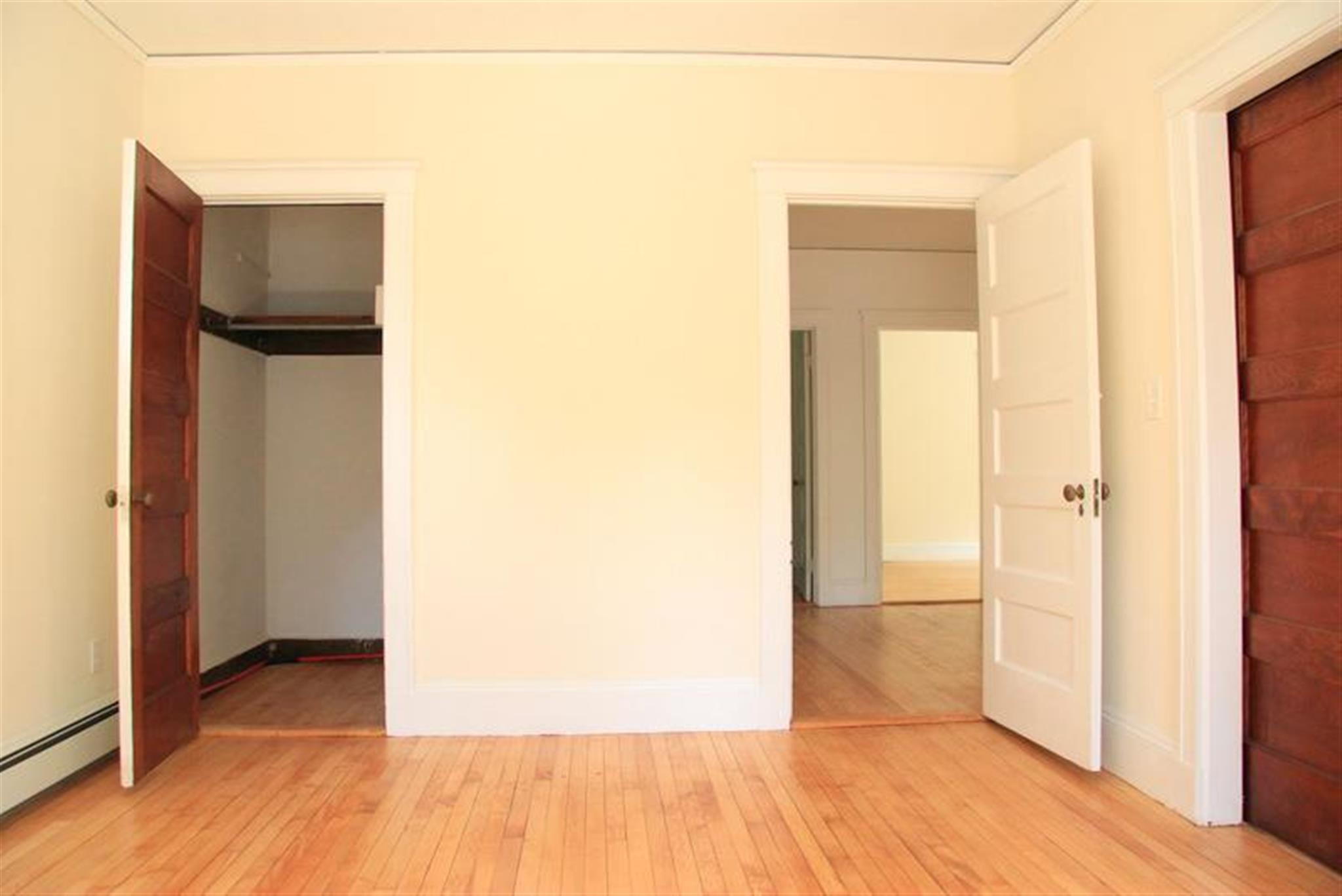 99 Lexington Ave, Huron Village