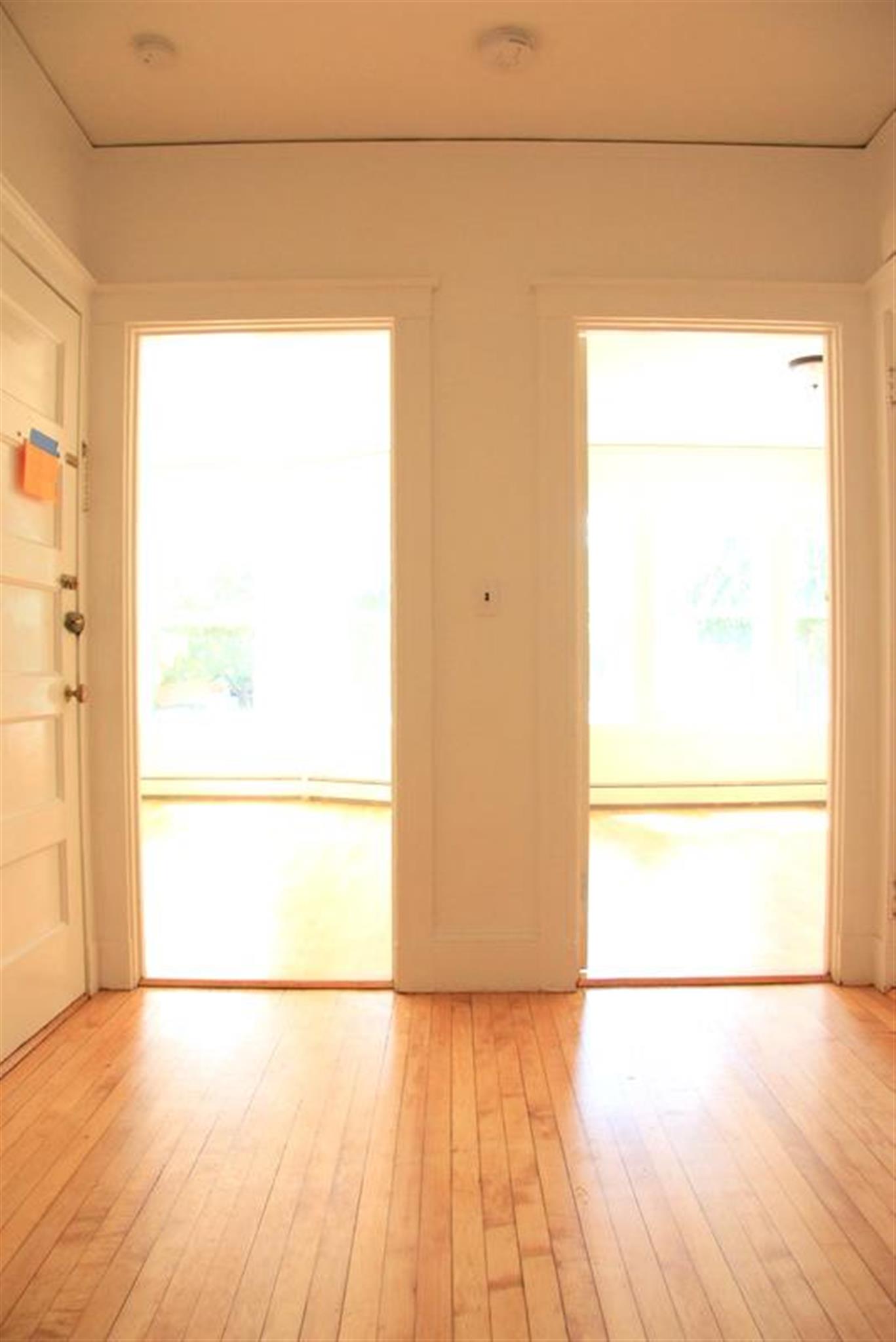 99 Lexington Ave, Huron Village