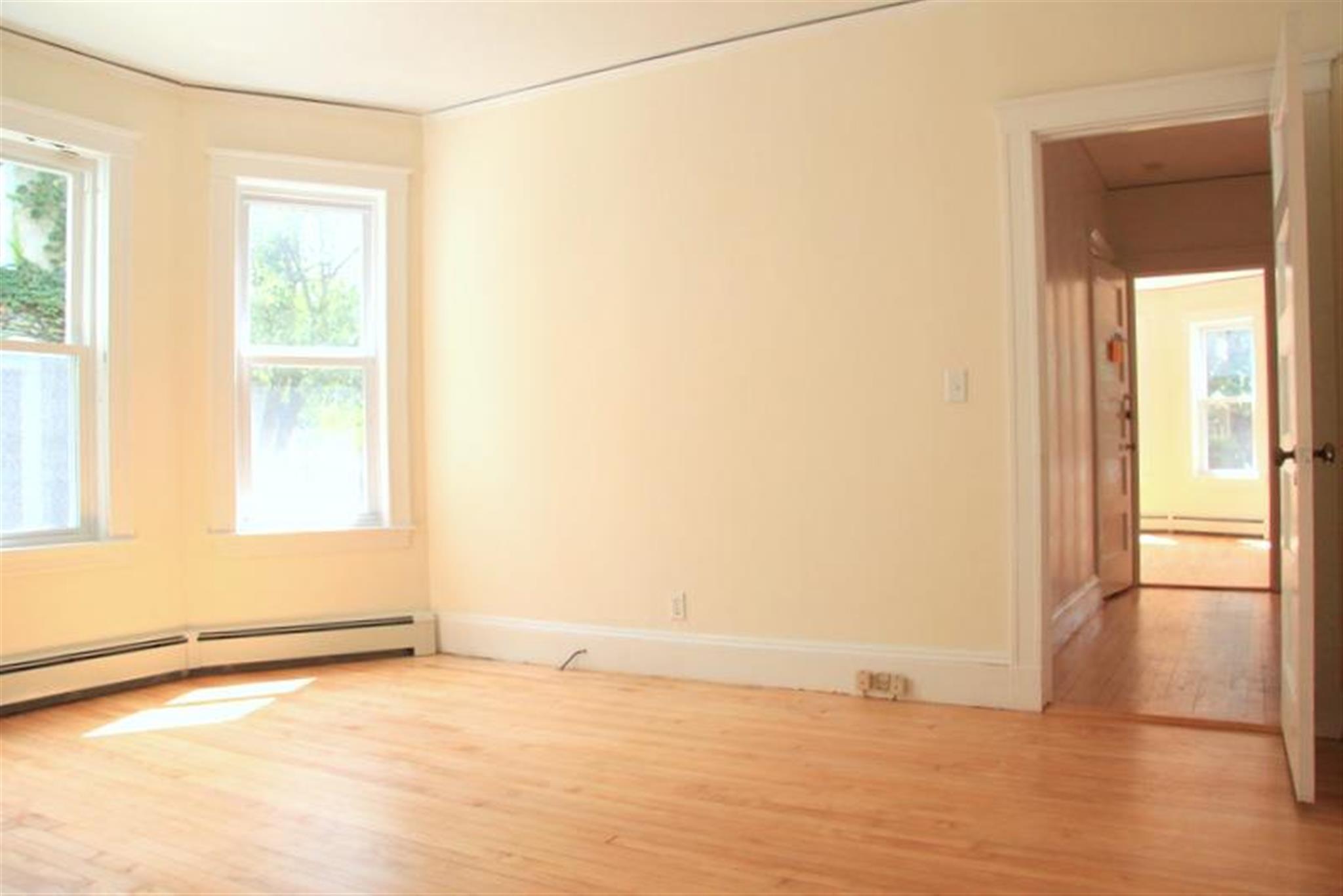 99 Lexington Ave, Huron Village