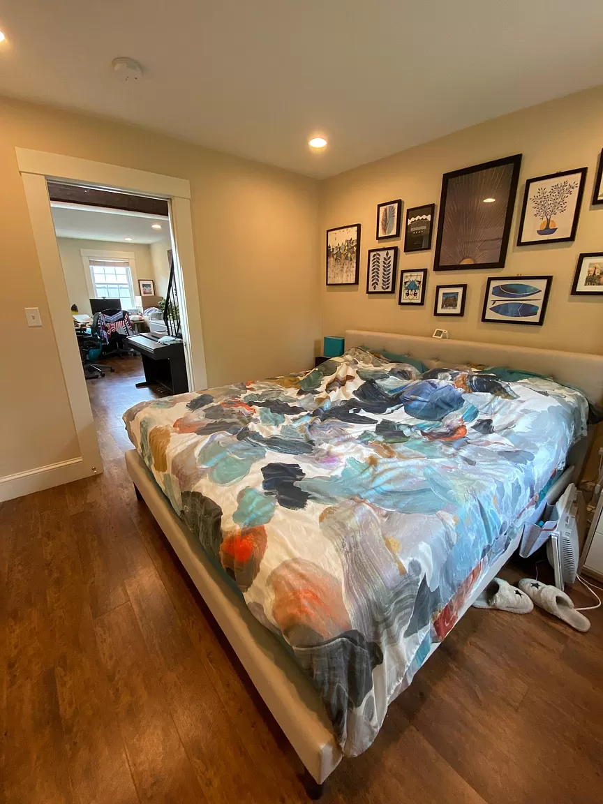 2 Cedar Pl, Back Bay