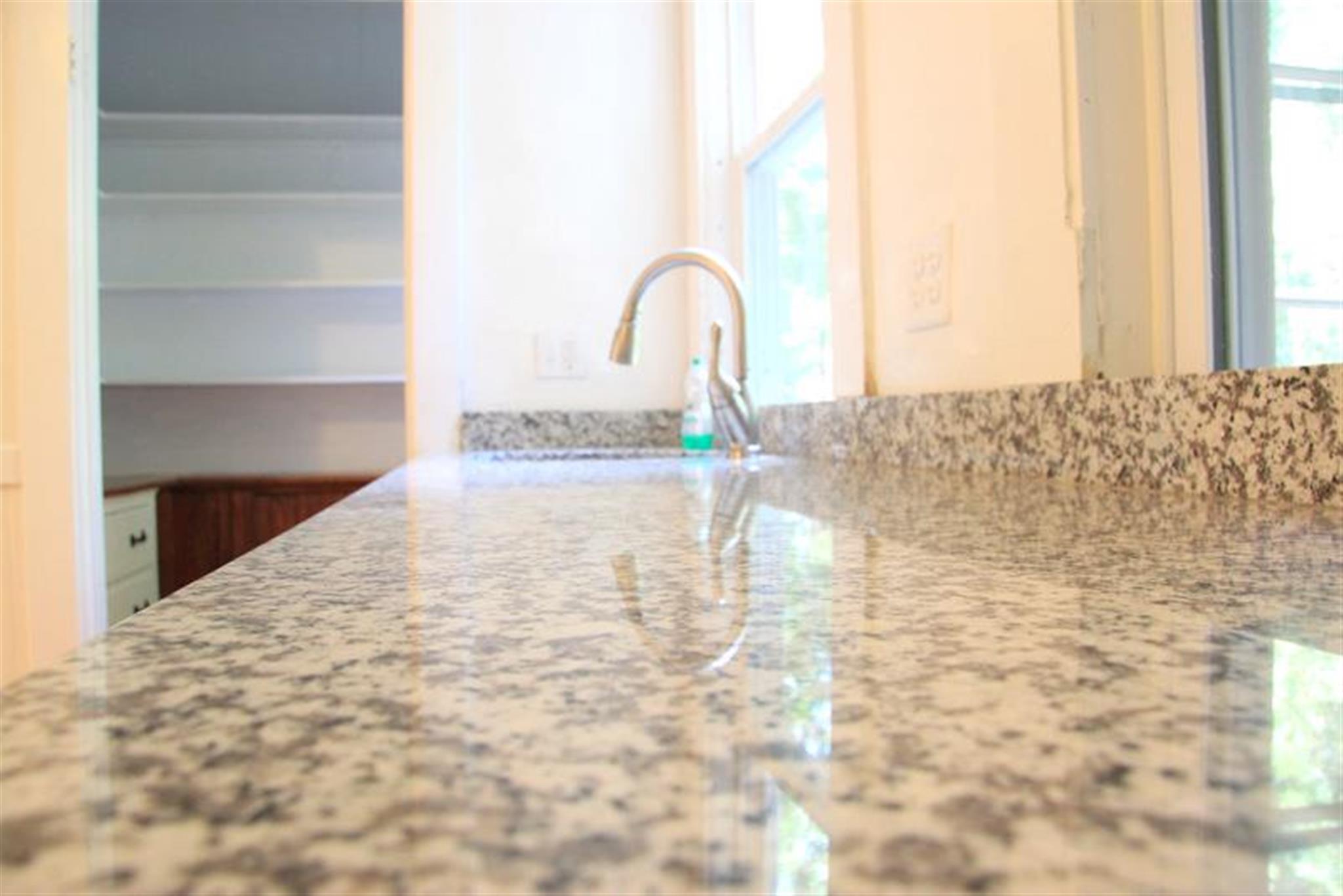 99 Lexington Ave, Huron Village