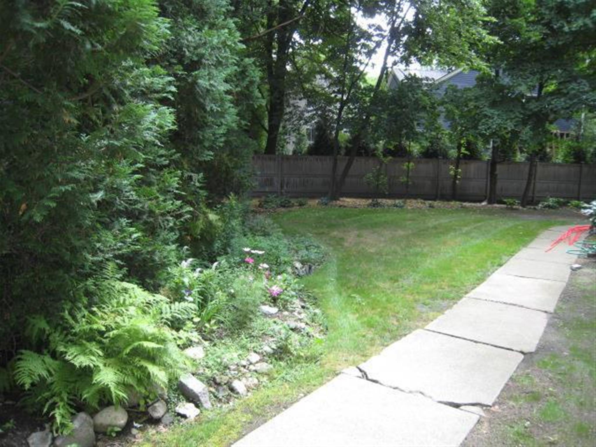 99 Lexington Ave, Huron Village