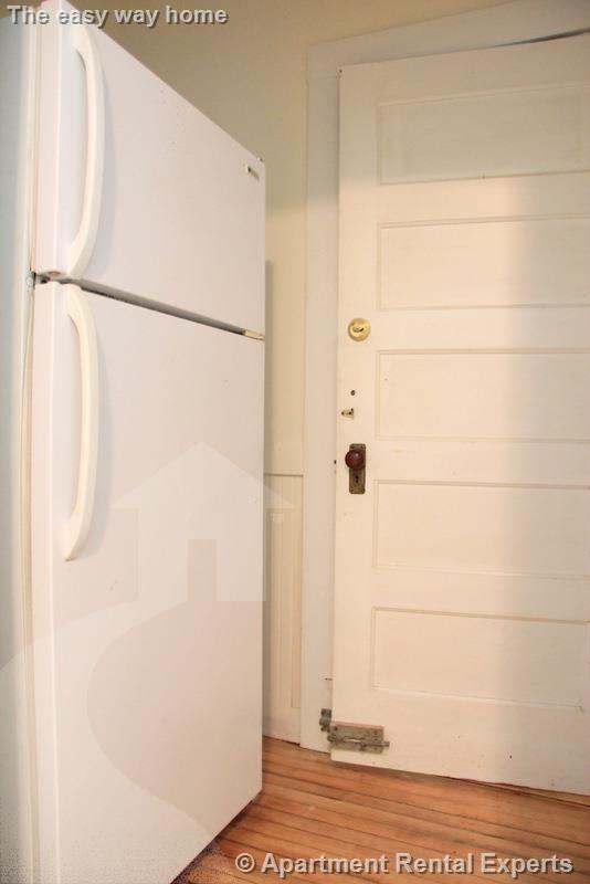 99 Lexington Ave, West Cambridge