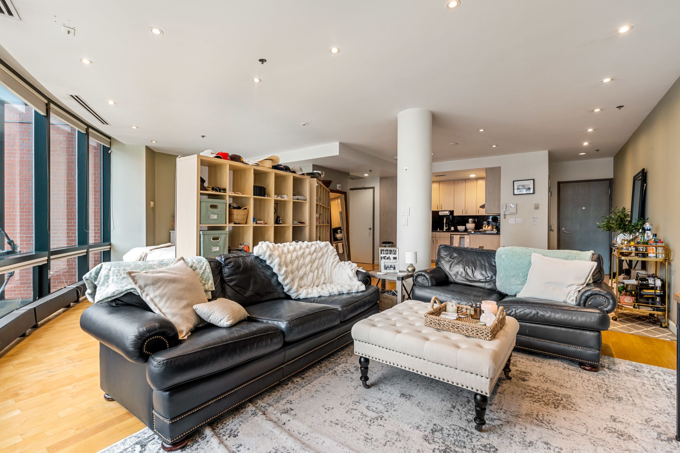 9 W Broadway, South Boston