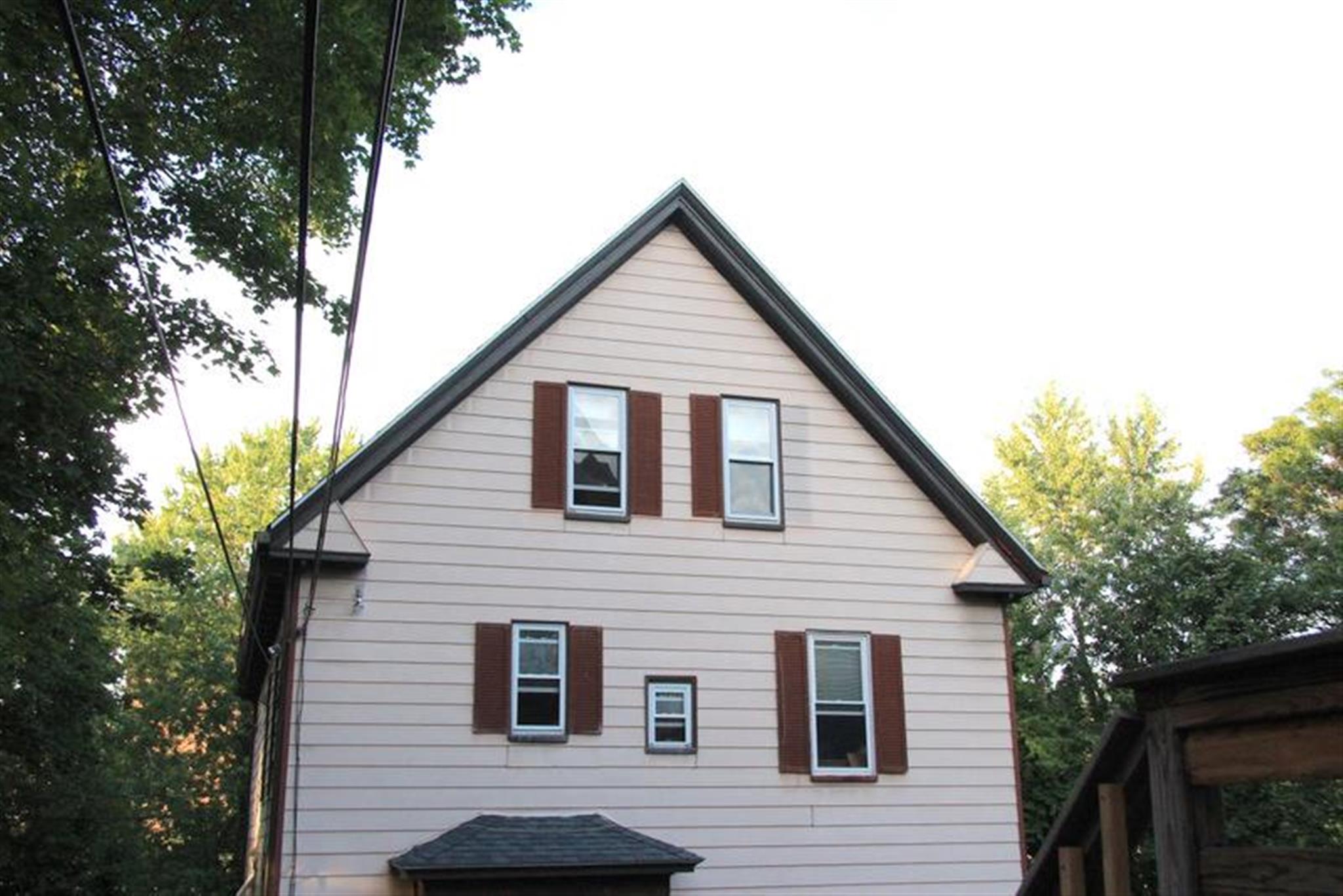 11 Albion St, Spring Hill