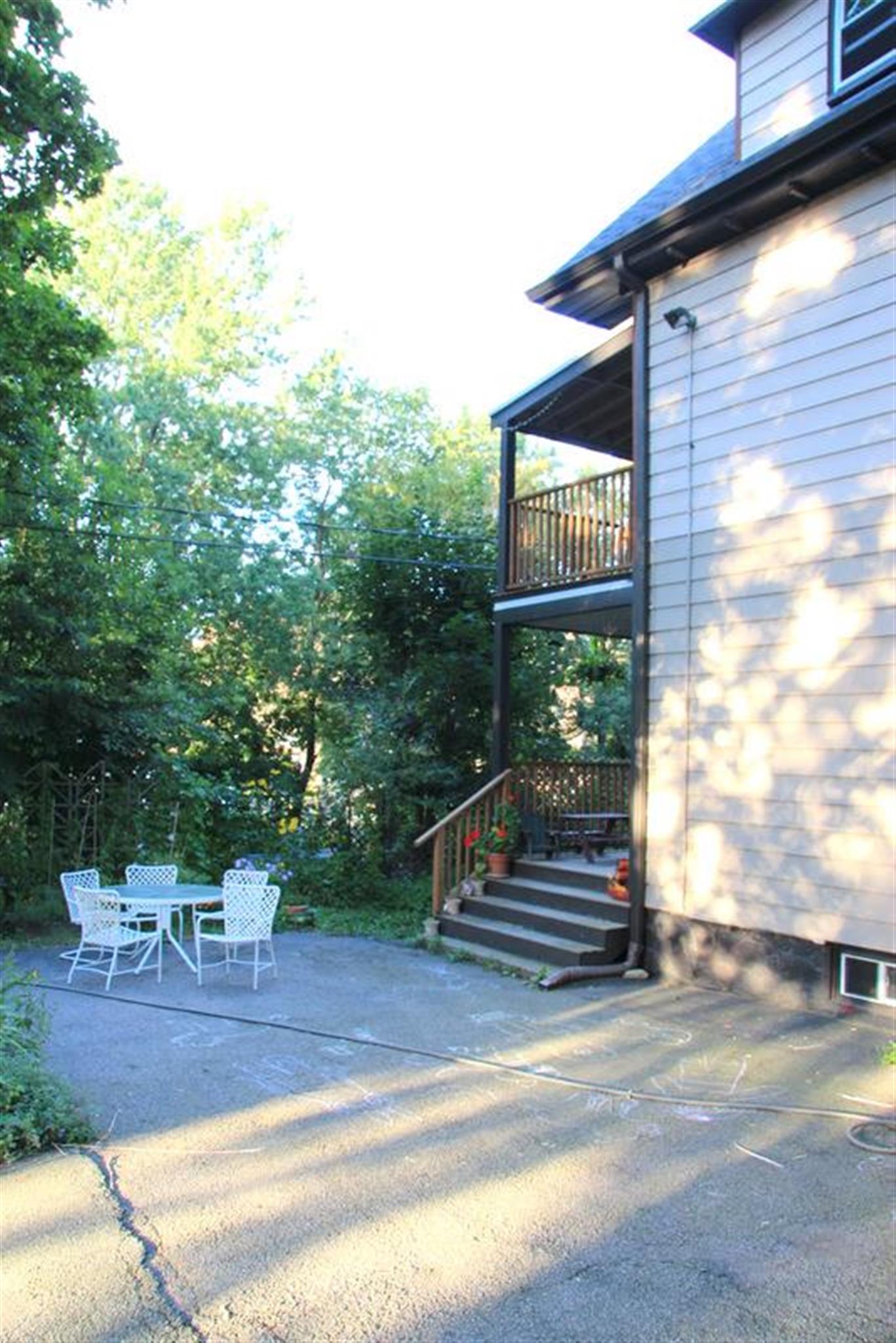 11 Albion St, Spring Hill