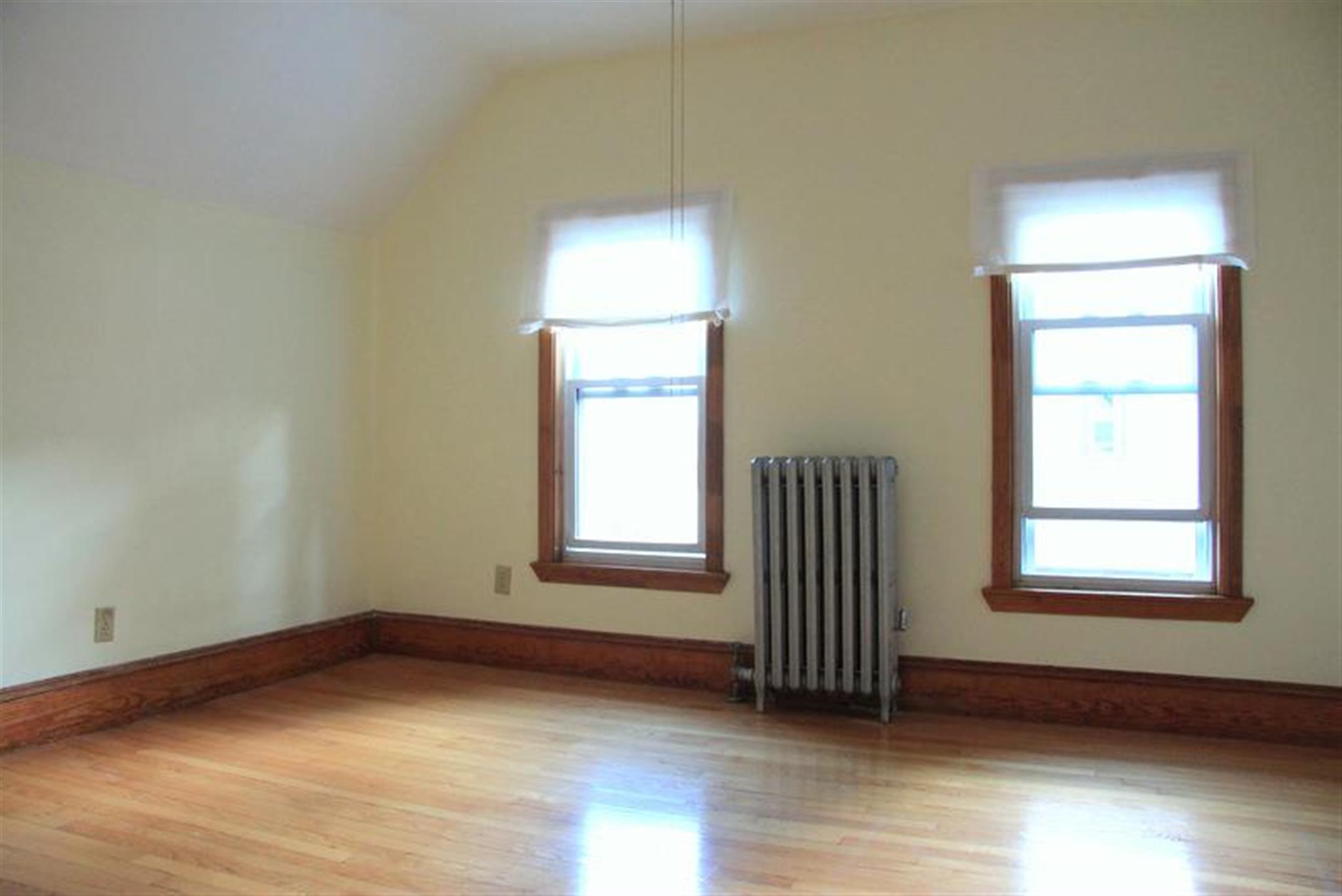 11 Albion St, Spring Hill