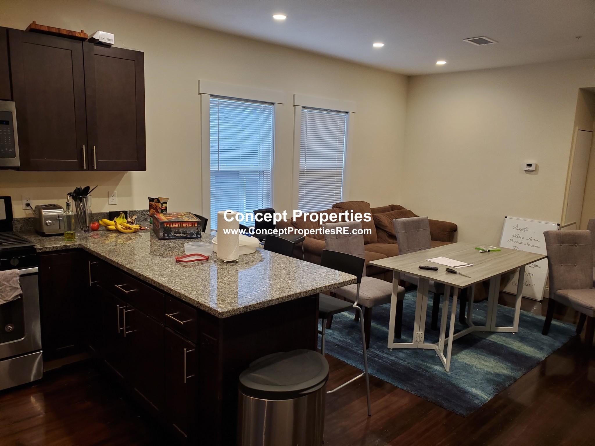 194 Hillside St, Mission Hill