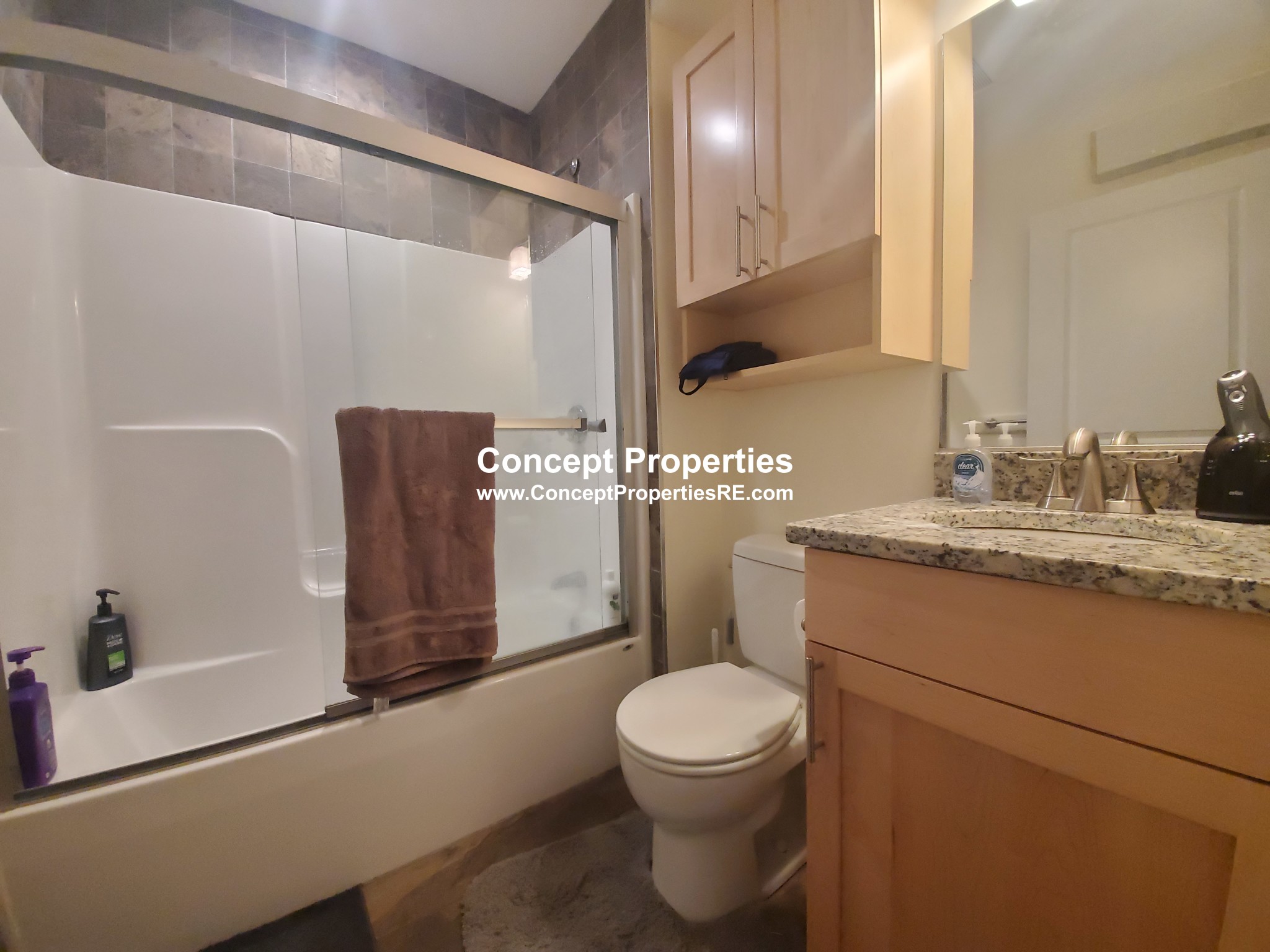 194 Hillside St, Mission Hill