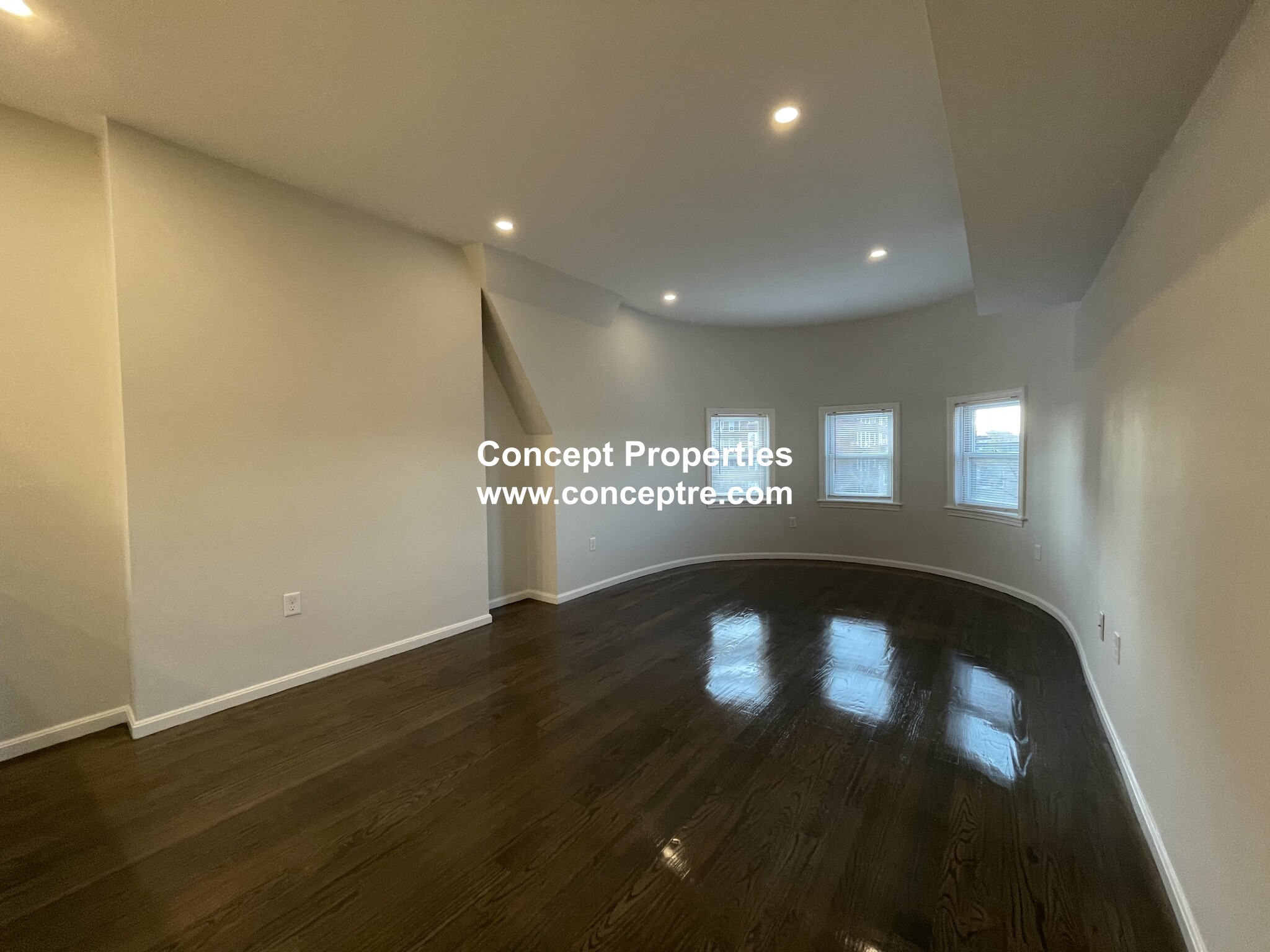 1408 Beacon St, Coolidge Corner