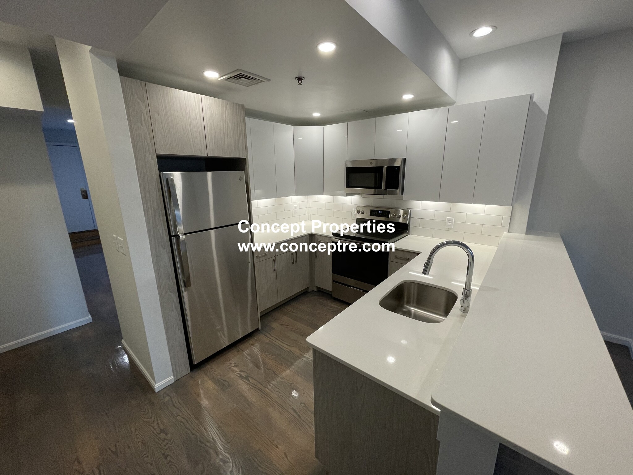 1408 Beacon St, Coolidge Corner