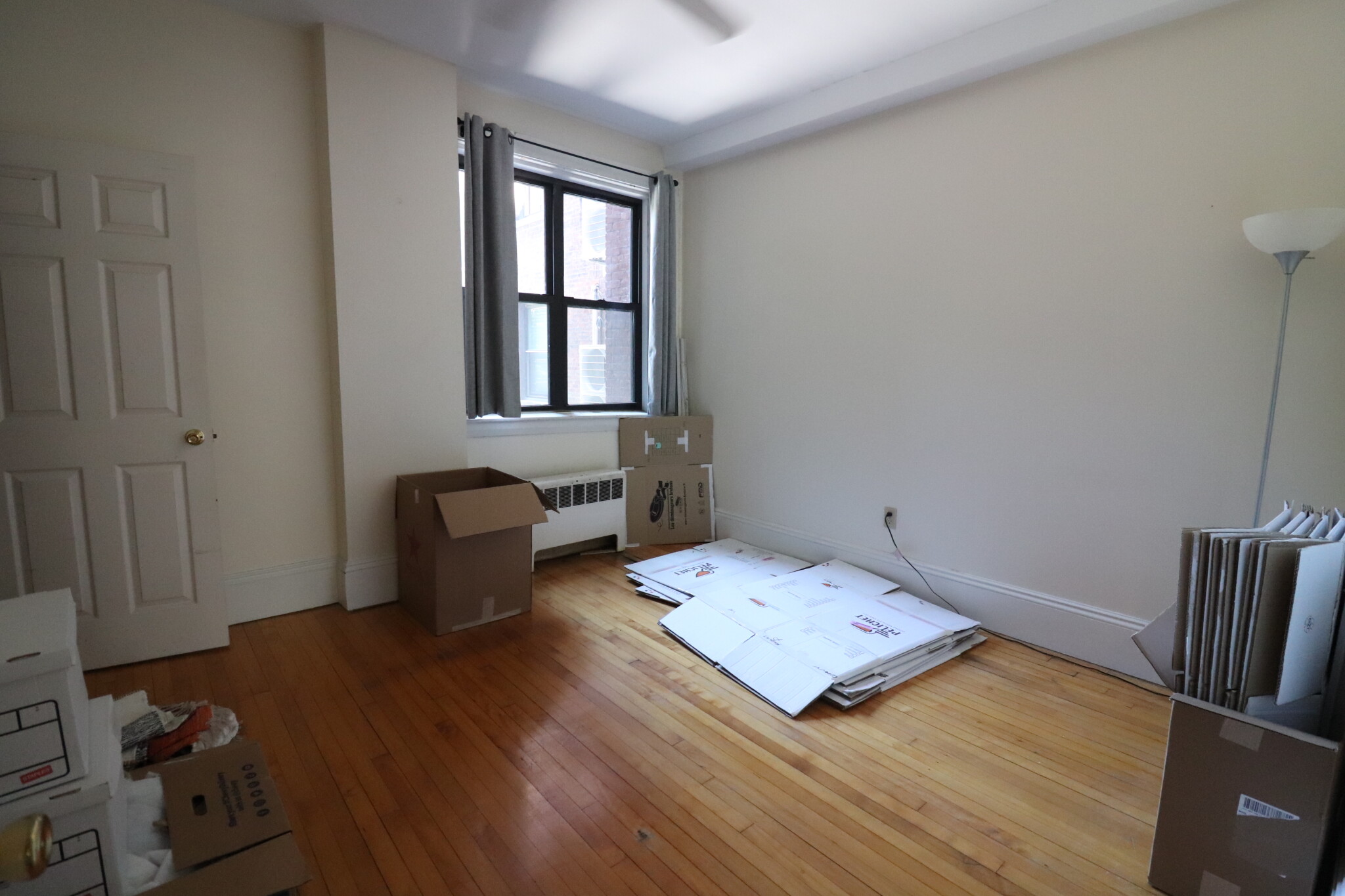 1090 Beacon St, Brookline