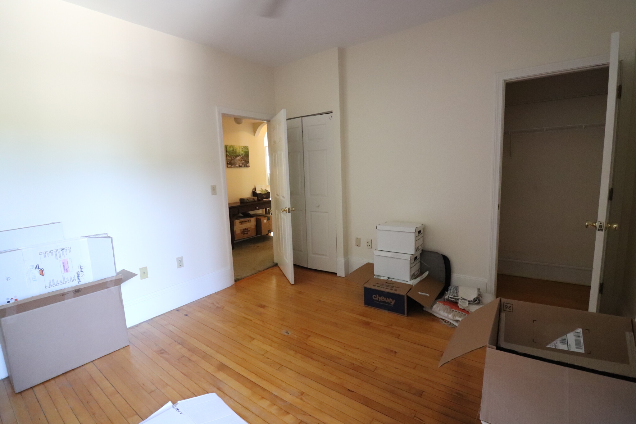 1090 Beacon St, Brookline