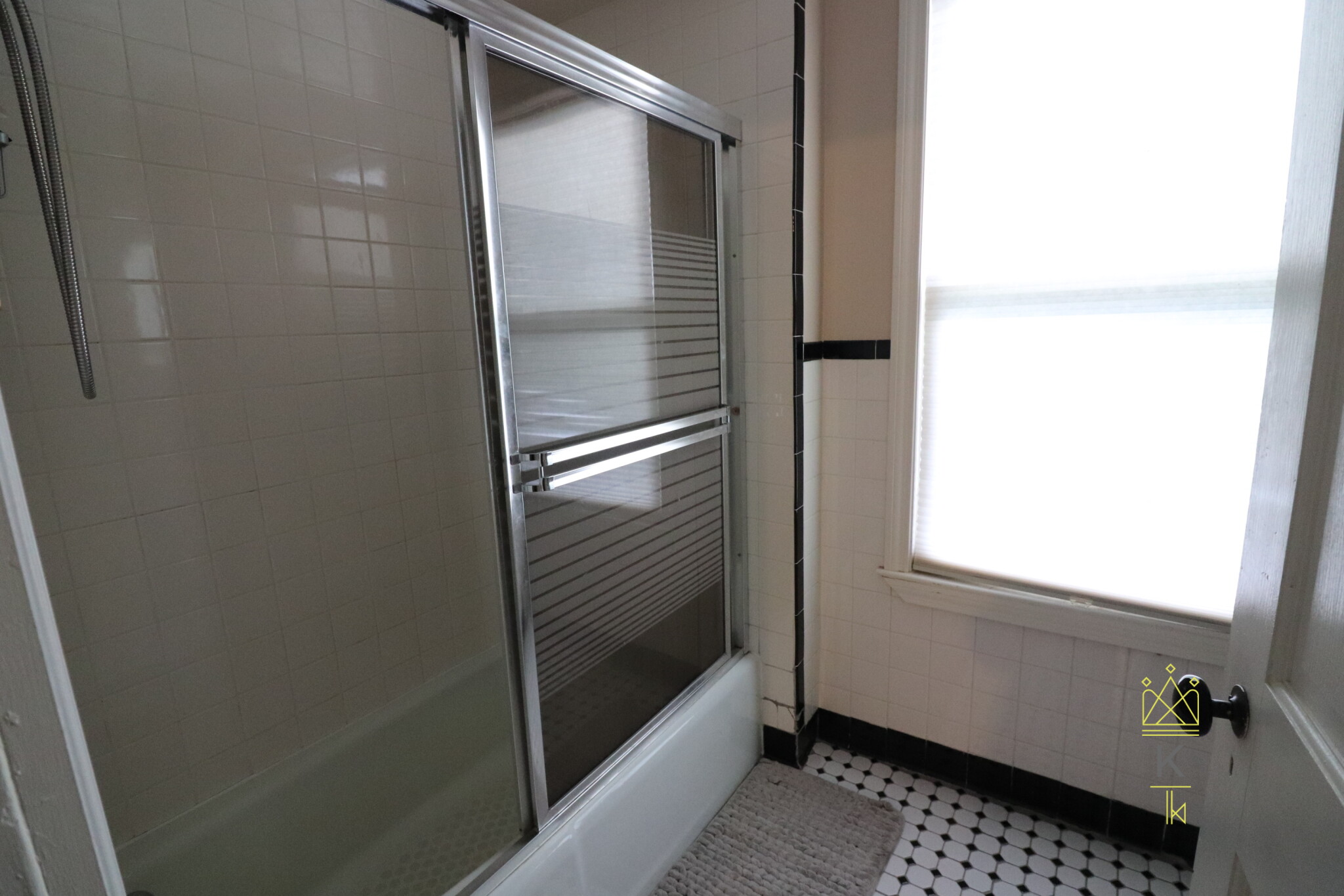 71 Kenwood St, Dorchester