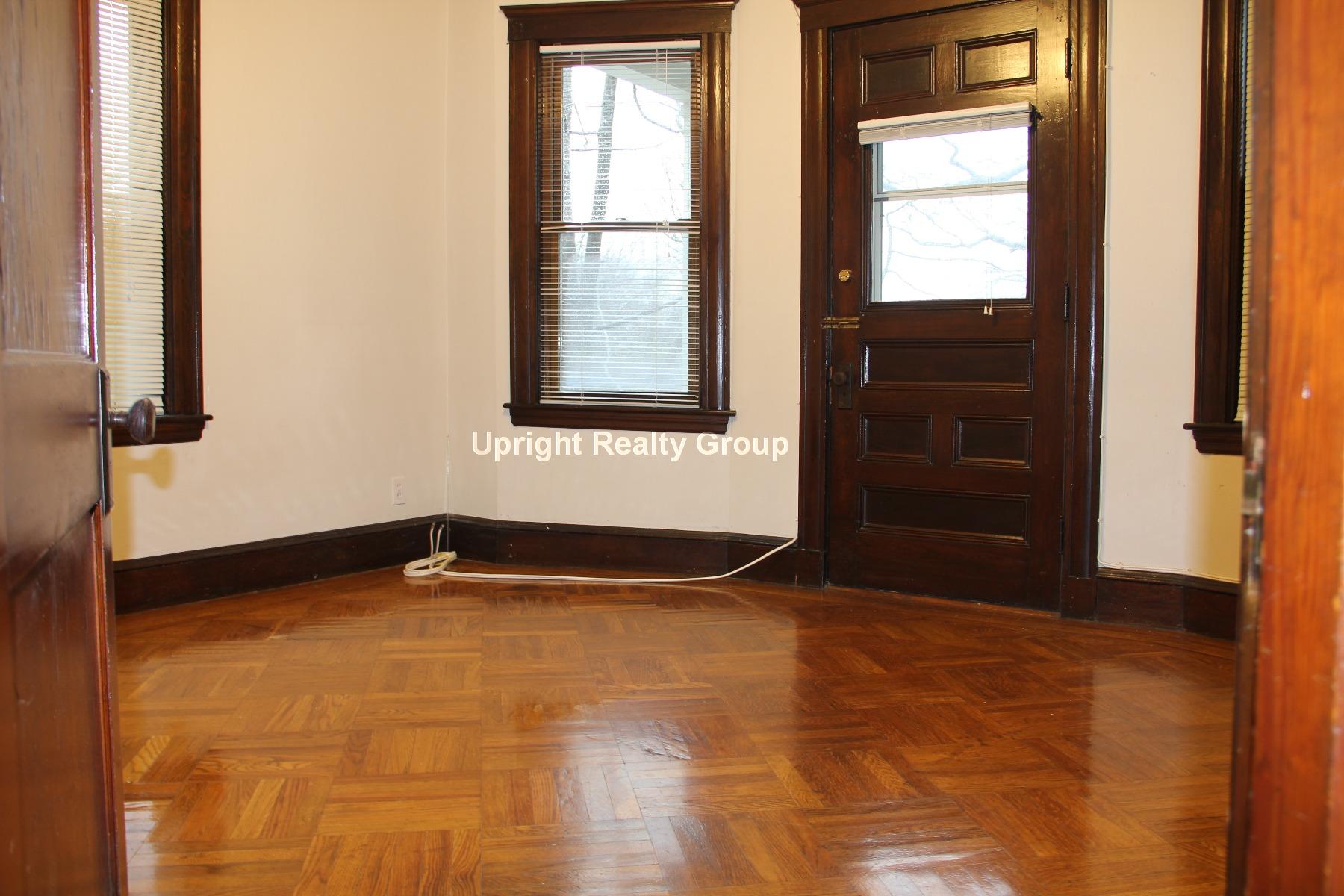 30 Jamaica Rd, Brookline