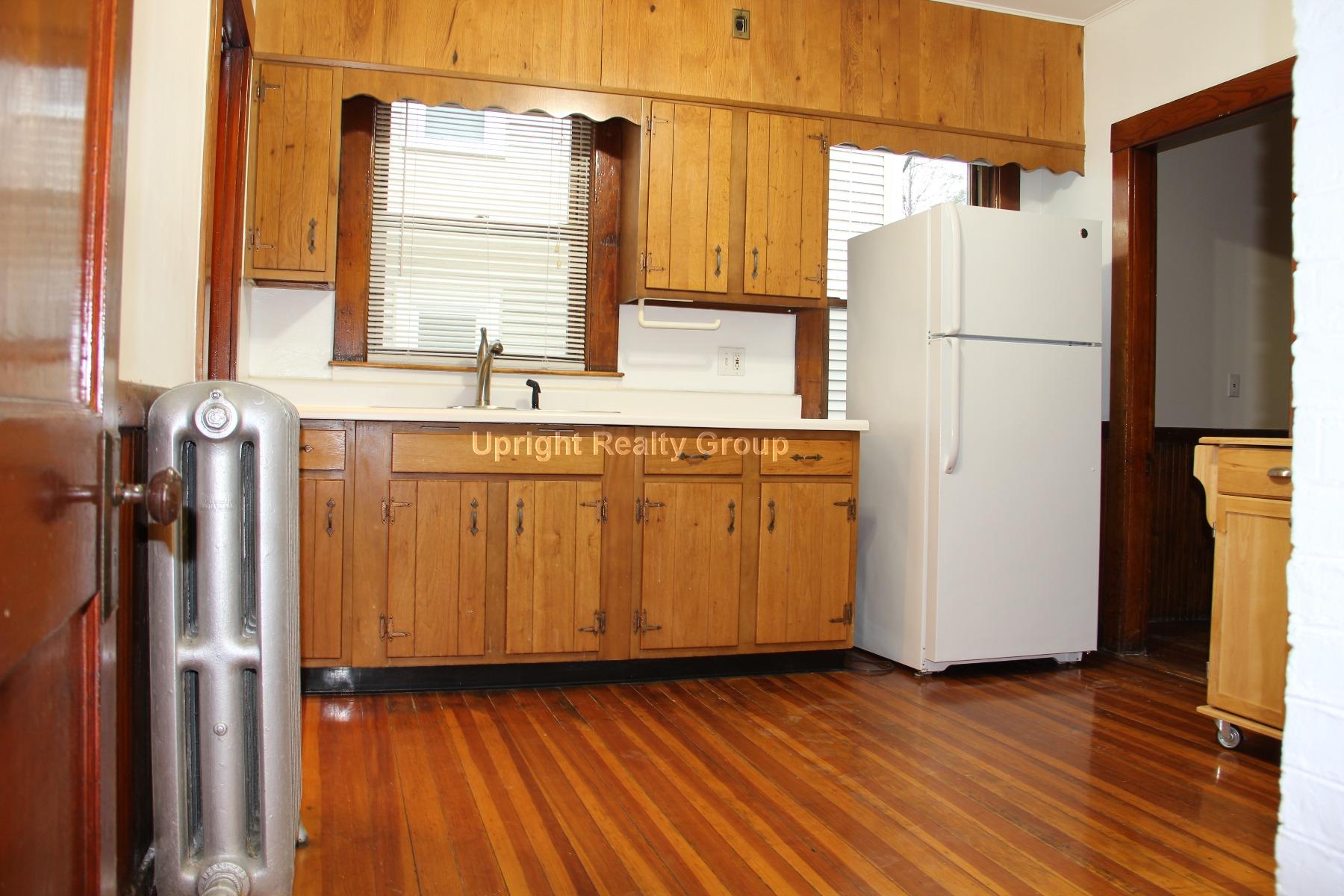 30 Jamaica Rd, Brookline