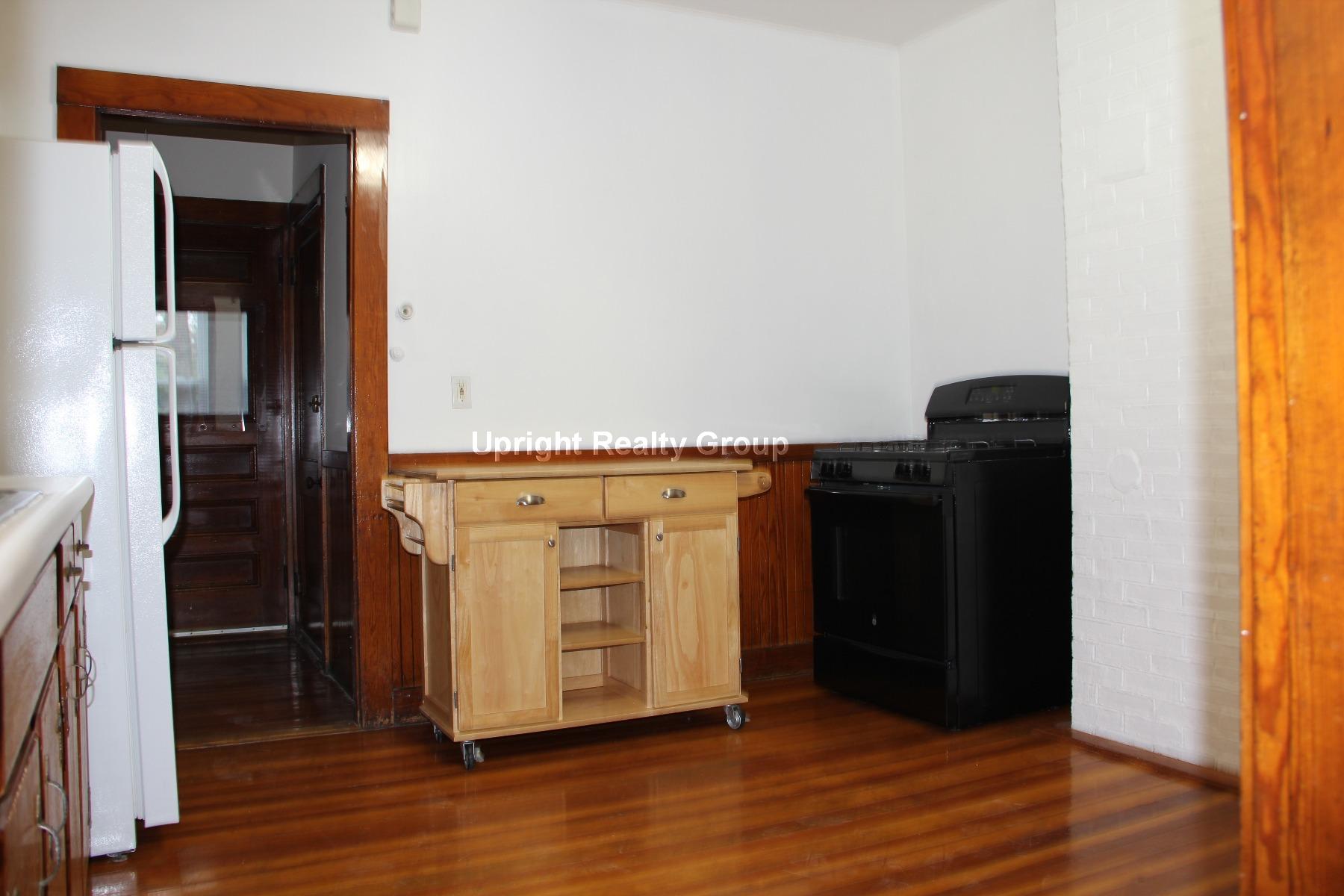 30 Jamaica Rd, Brookline