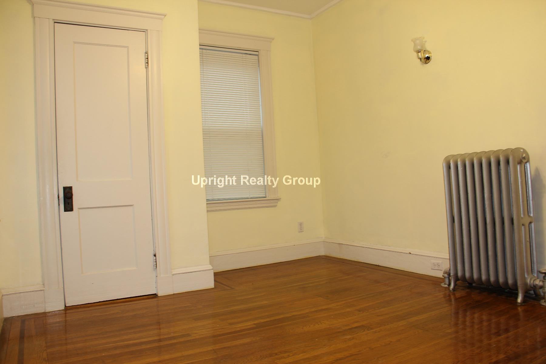 30 Jamaica Rd, Brookline