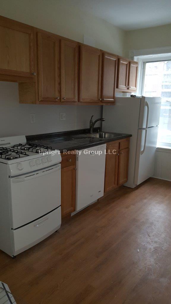 12 Mount Hood Rd, Brighton