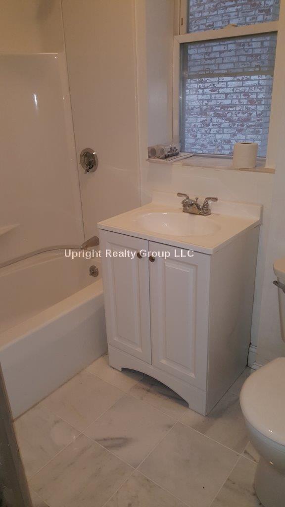 12 Mount Hood Rd, Brighton