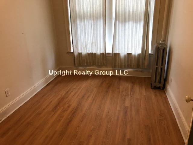 12 Mount Hood Rd, Brighton