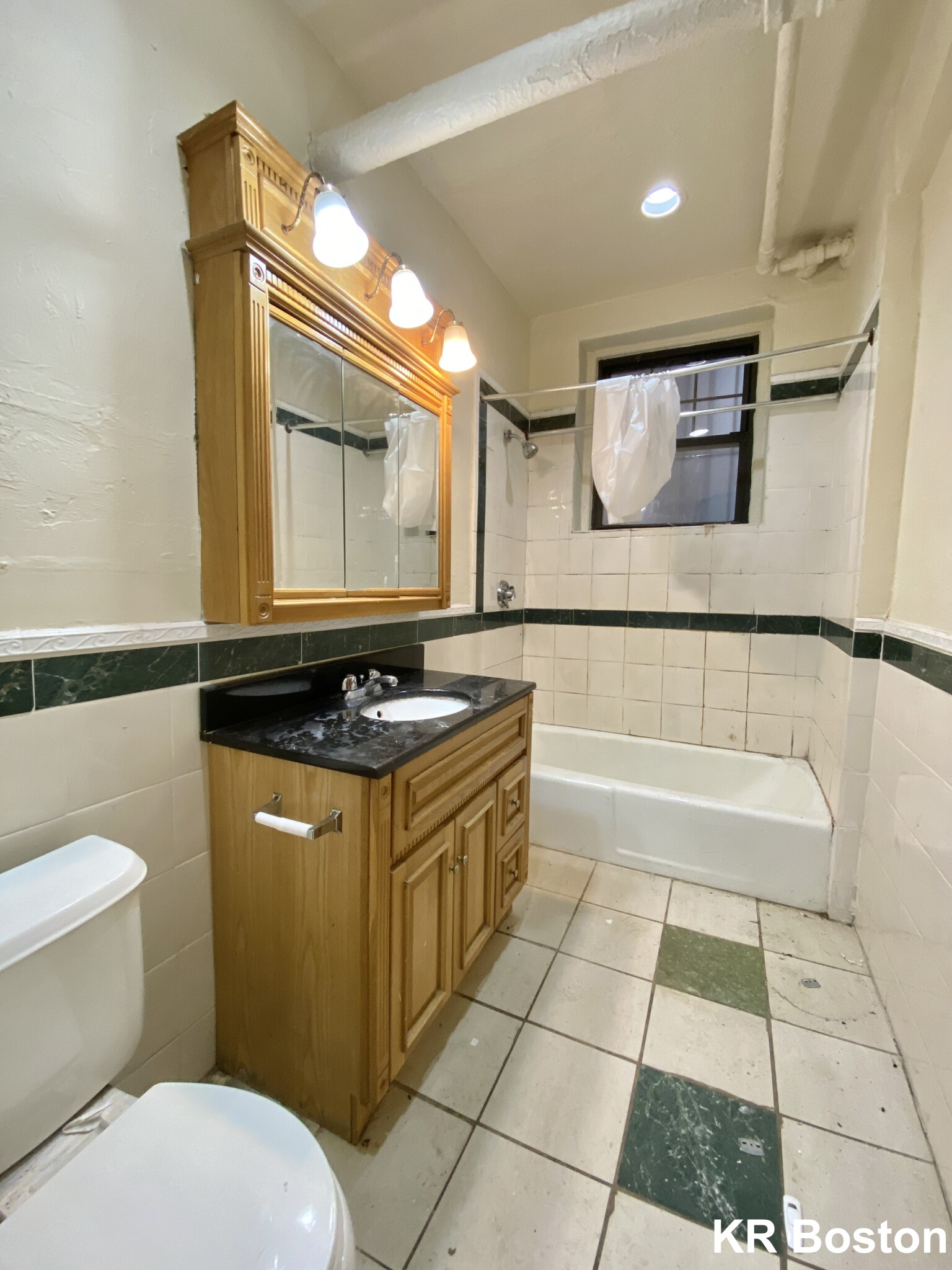 97 Saint Stephen St, Fenway