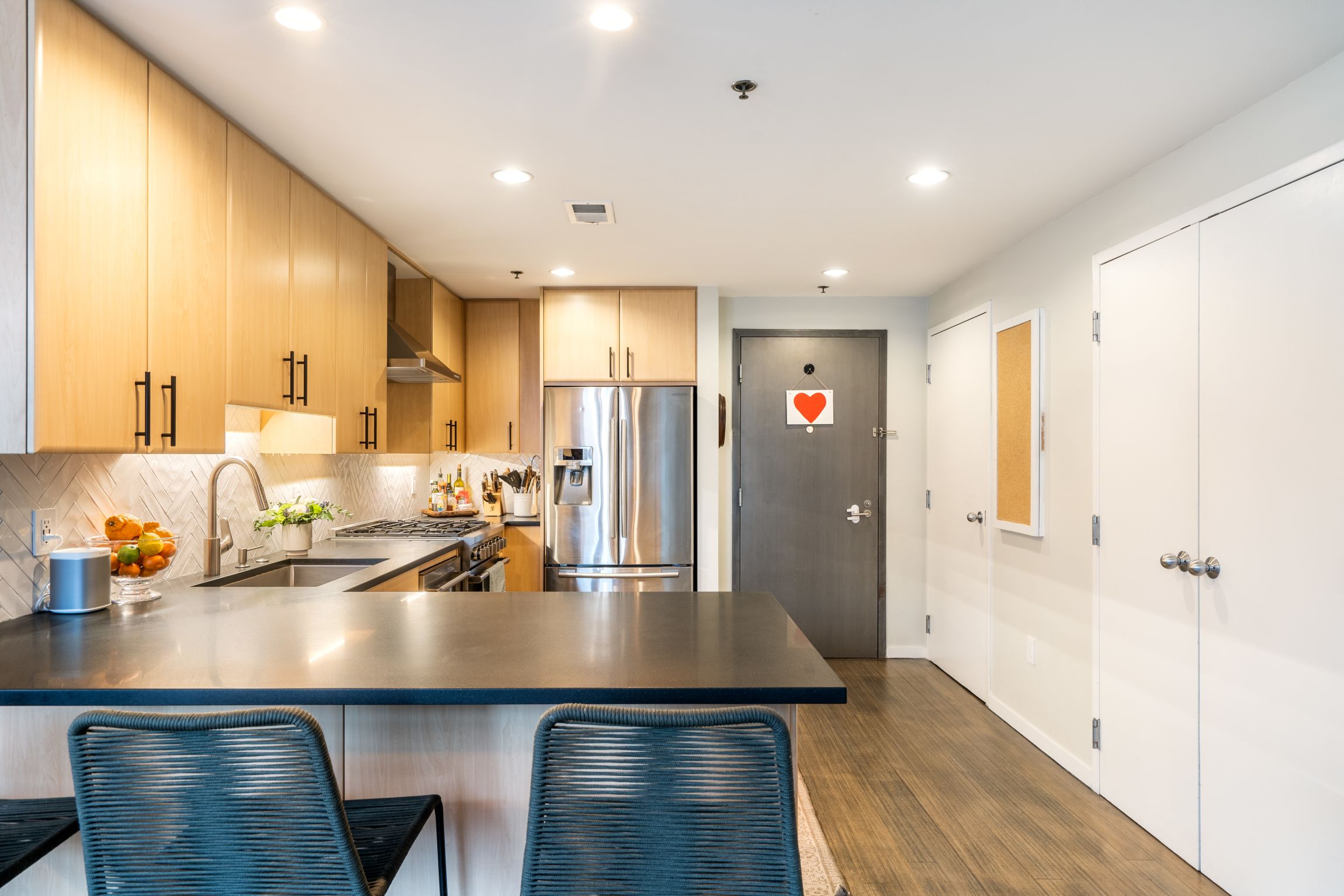 9 W Broadway, South Boston