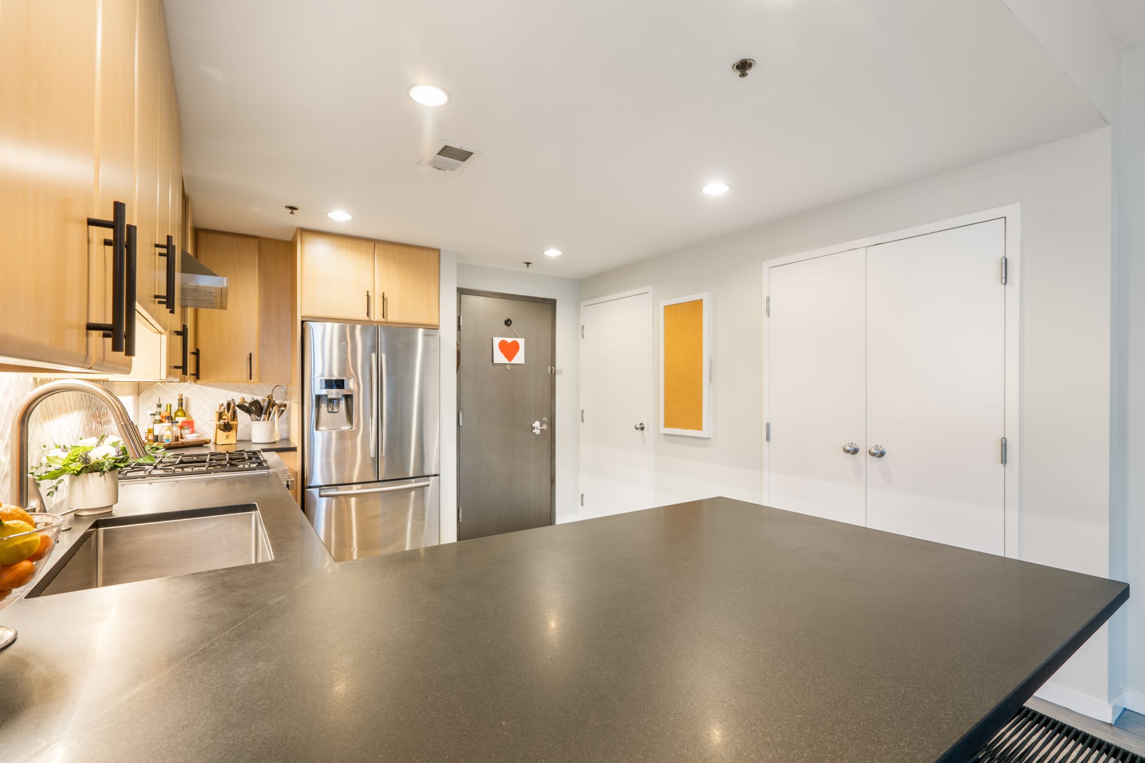 9 W Broadway, South Boston