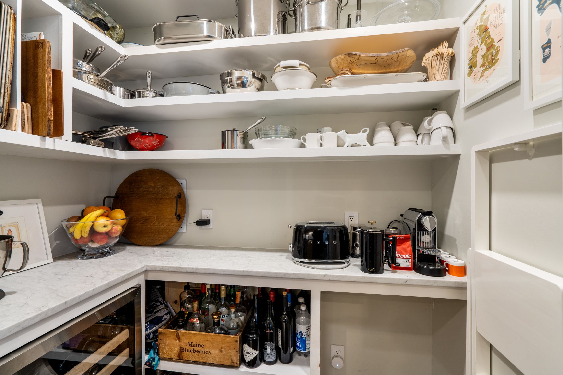 9 W Broadway, South Boston