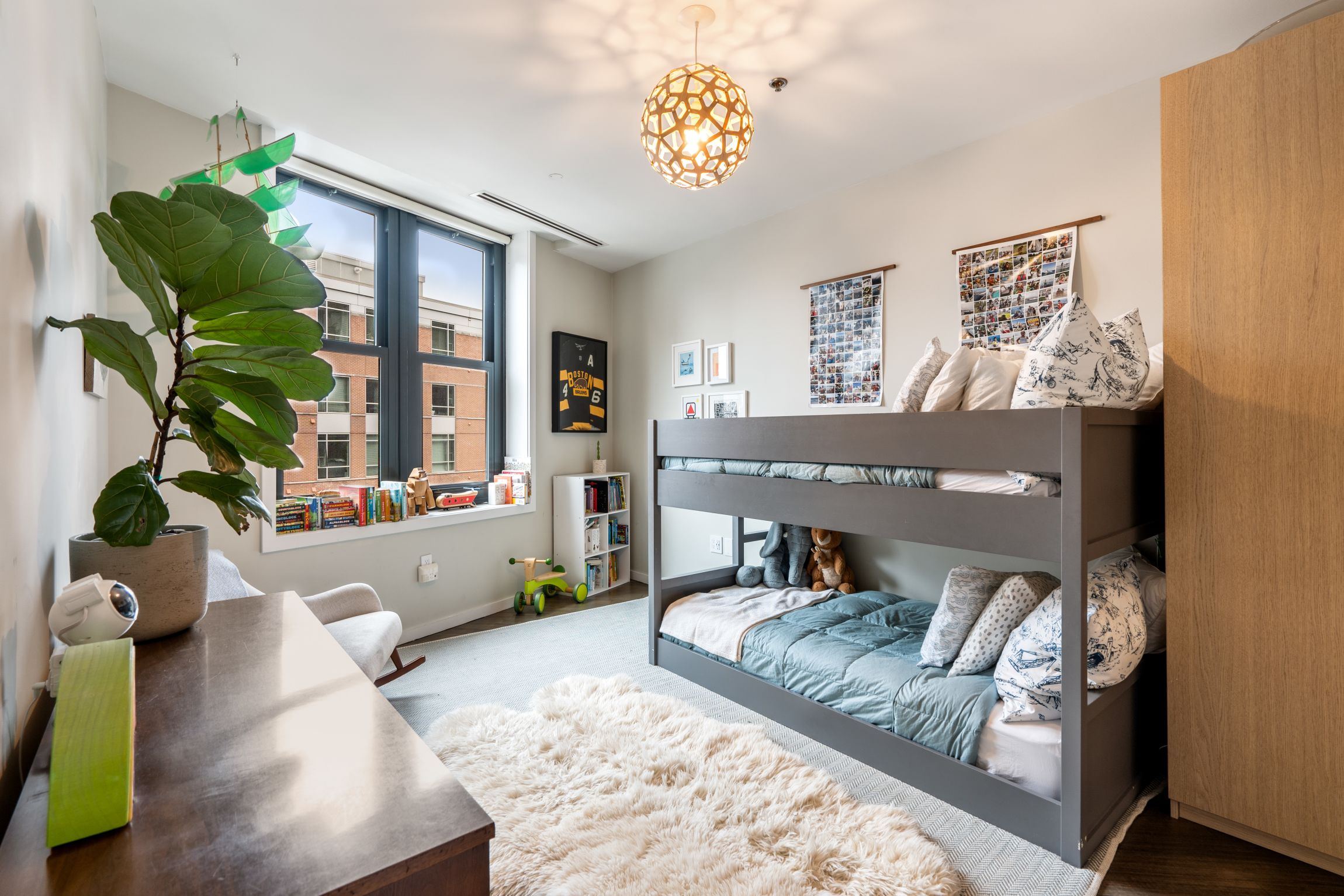 9 W Broadway, South Boston