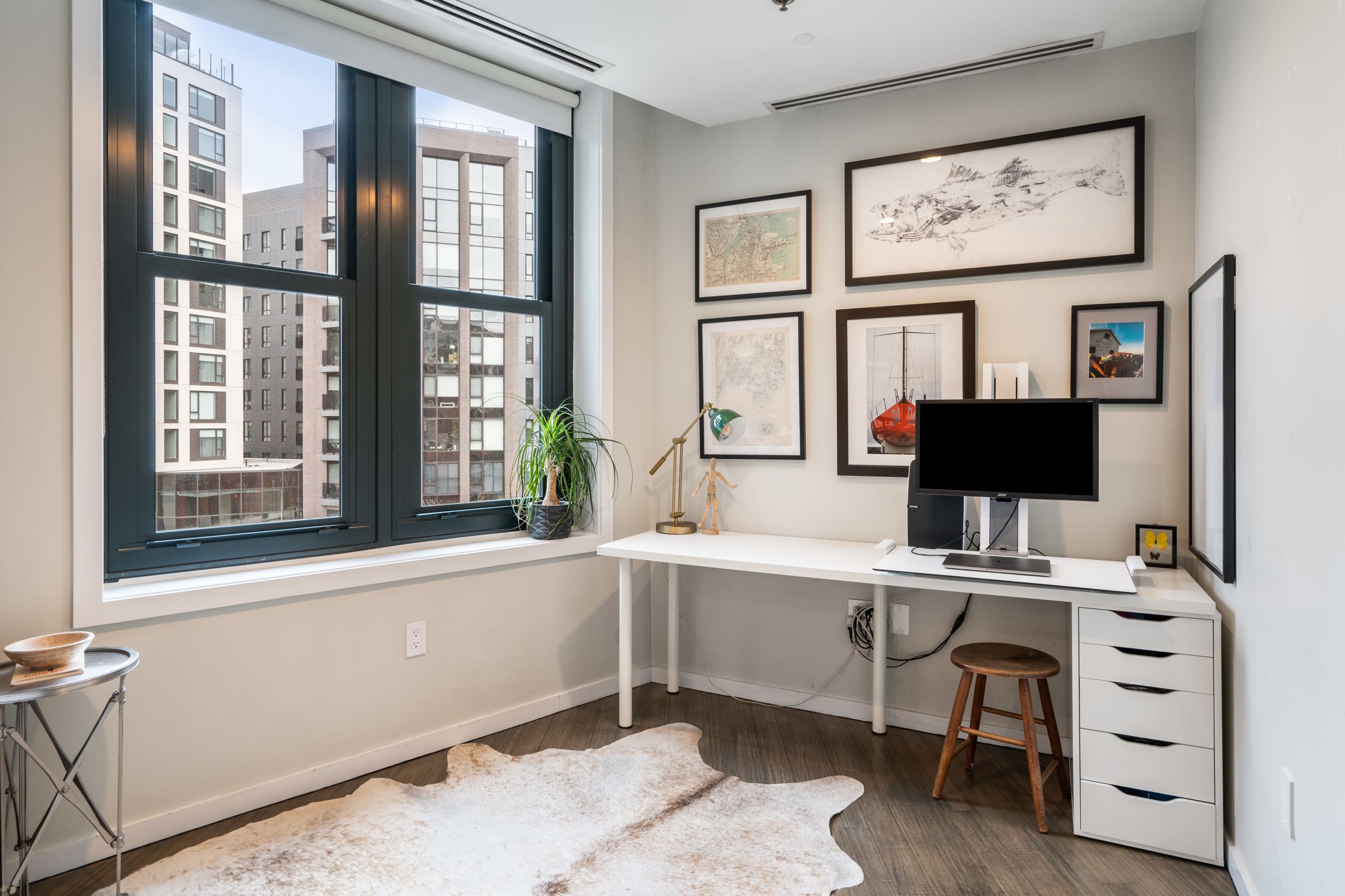 9 W Broadway, South Boston