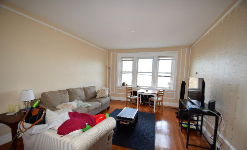 2001 Commenwealth Ave, Brighton