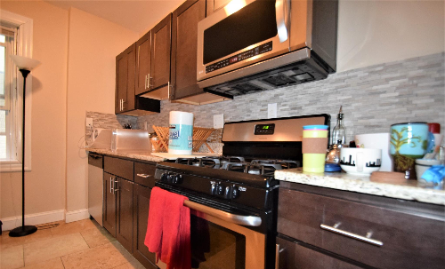 2001 Commenwealth Ave, Brighton