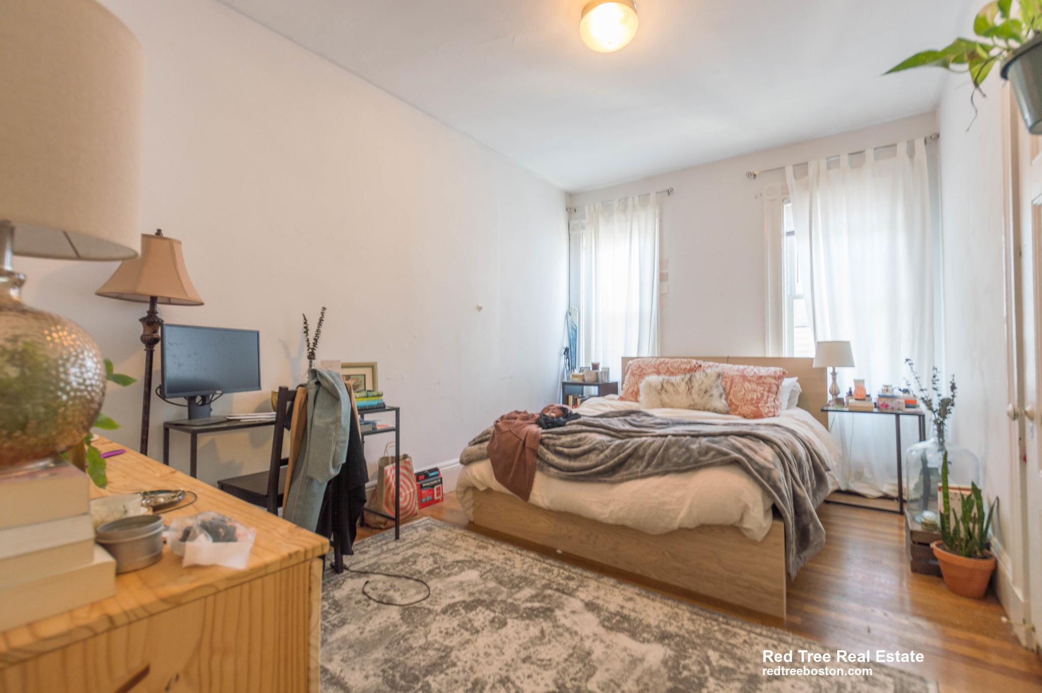 48 Green St, Jamaica Plain