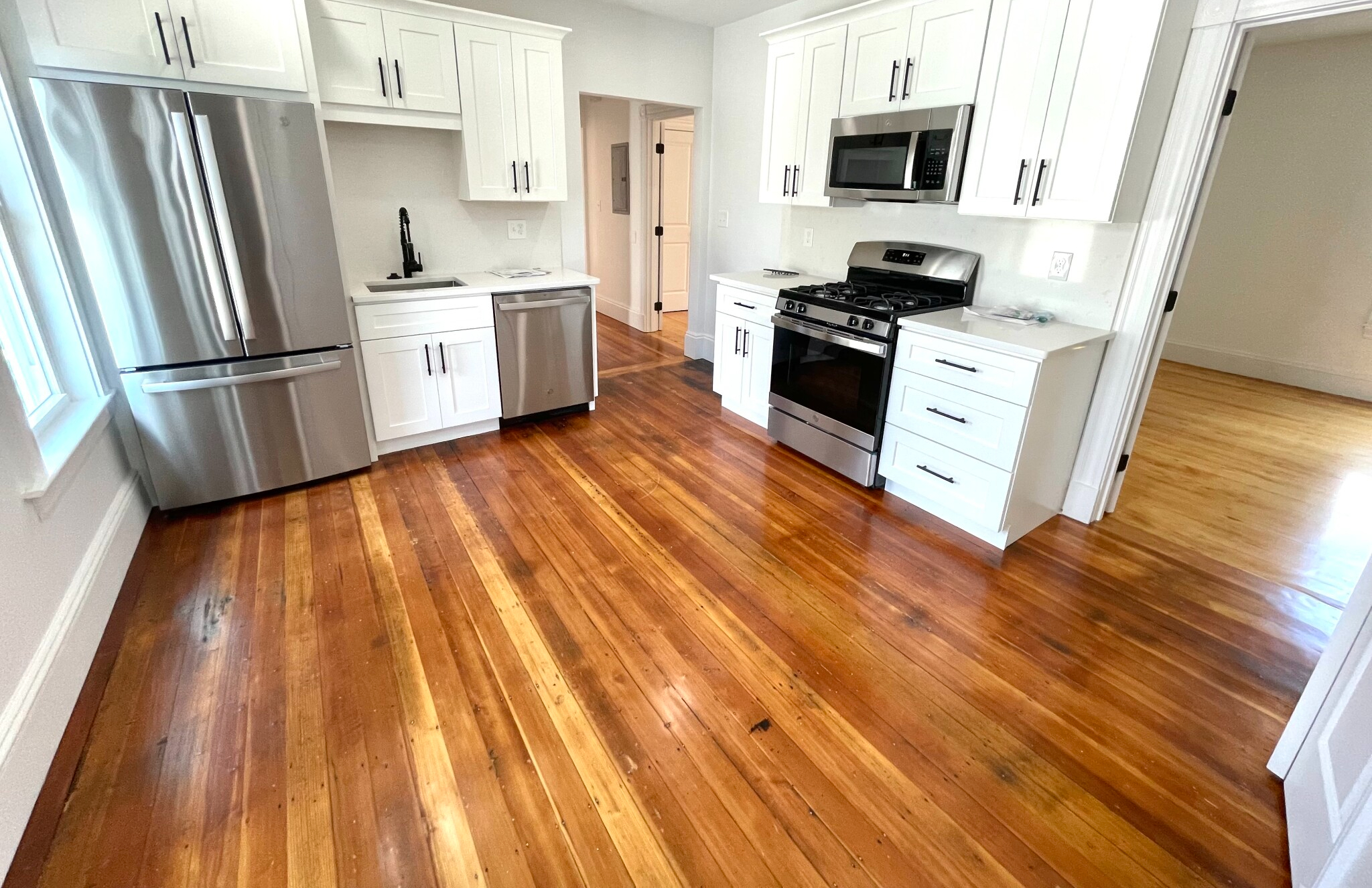 39 Goldsmith St, Jamaica Plain