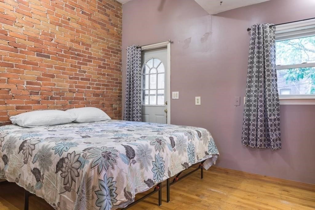 24 Worthington St, Mission Hill