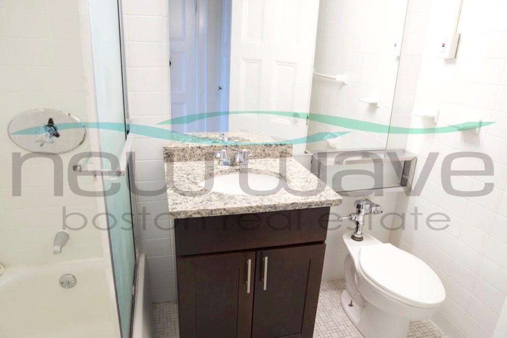 62 Boylston St, Back Bay