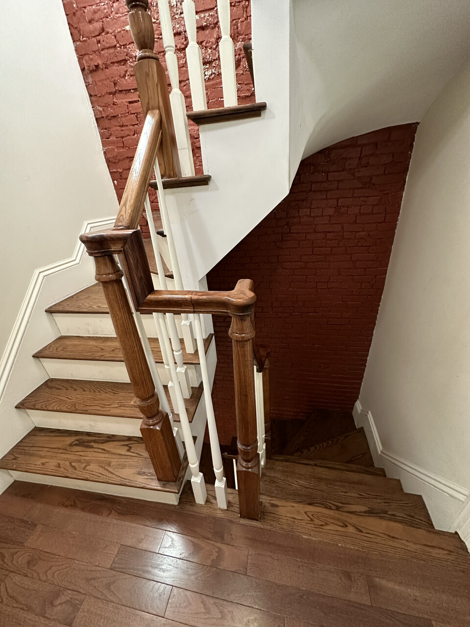 98 Myrtle St, Beacon Hill