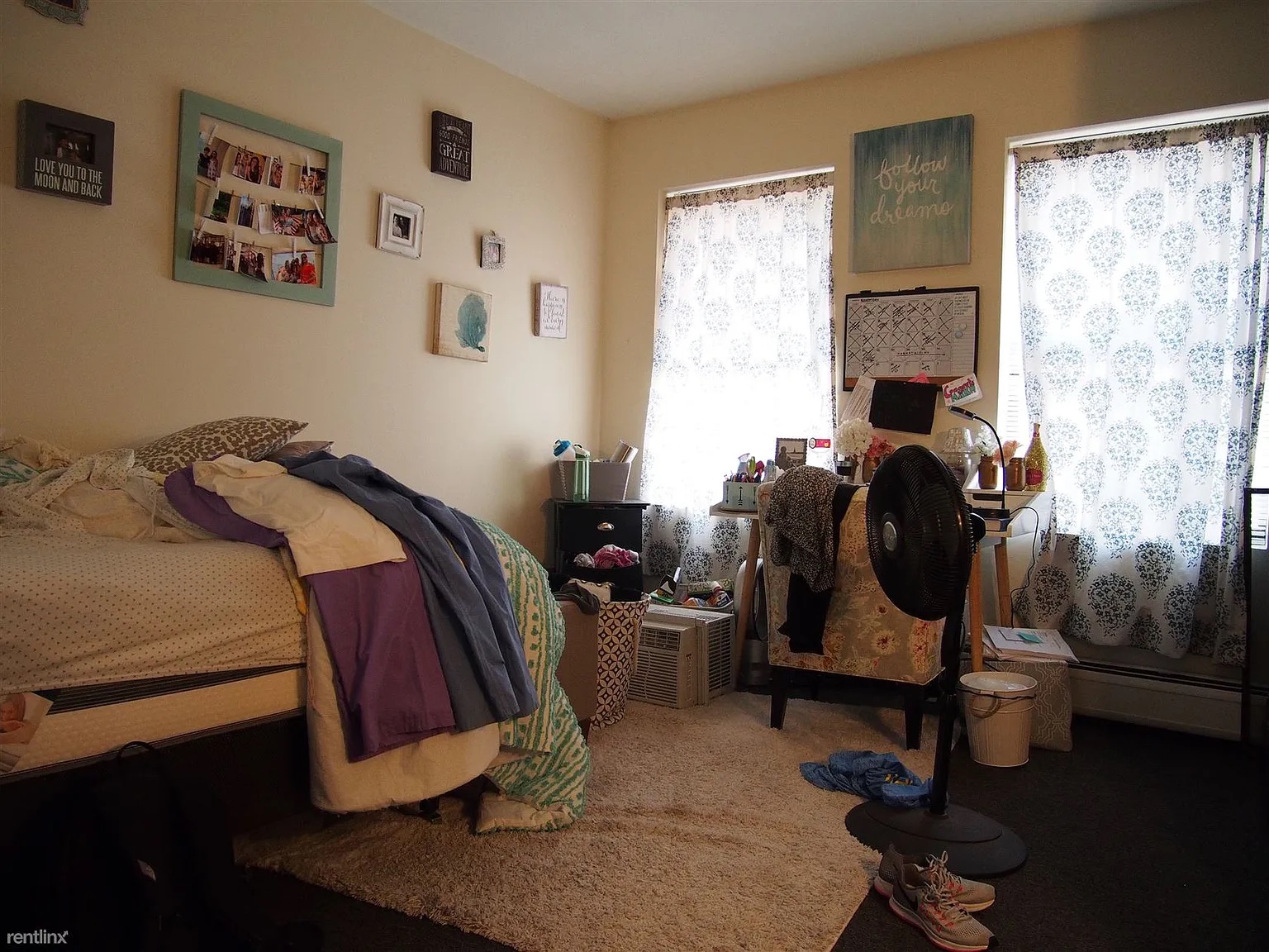 833 Beacon St, Fenway