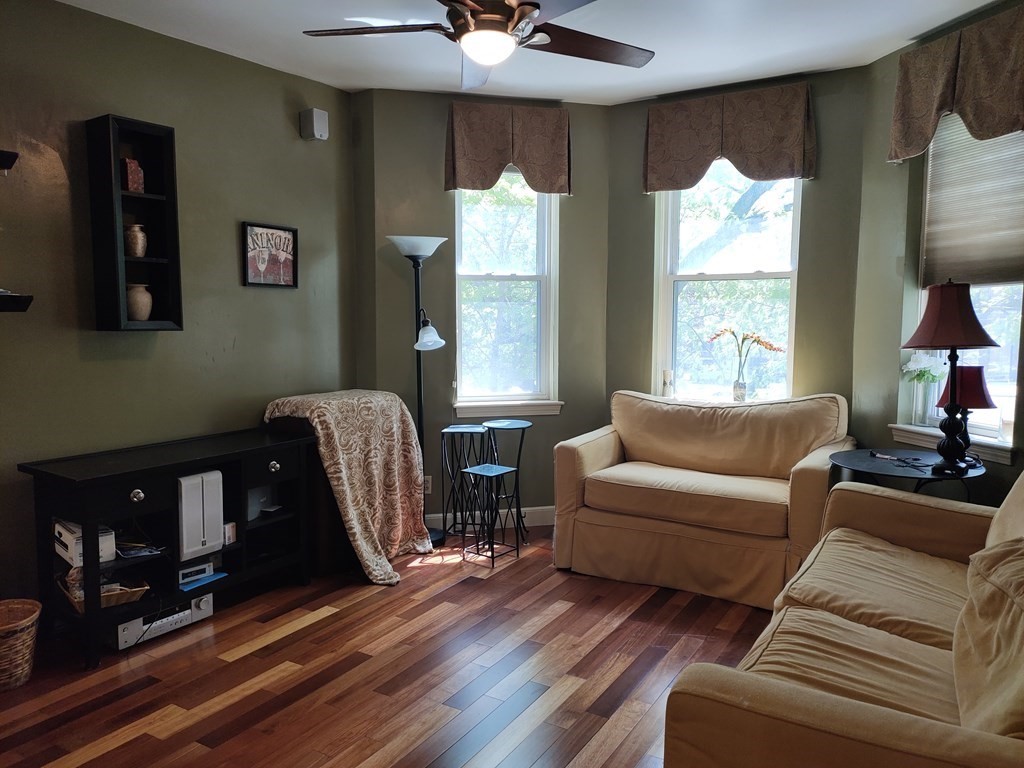 1415 Commonwealth Ave, Brighton