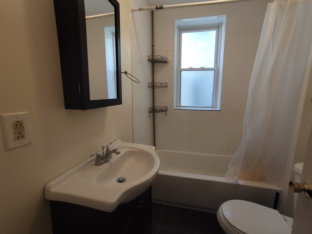 1415 Commonwealth Ave, Brighton