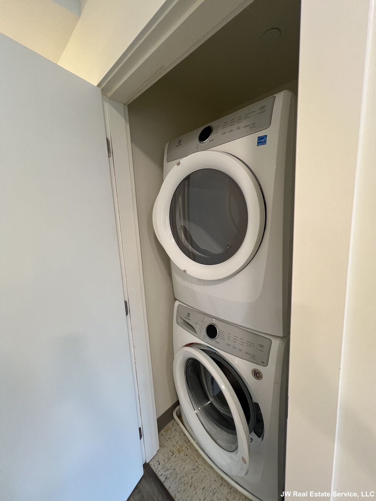 20 Penniman Rd, Allston