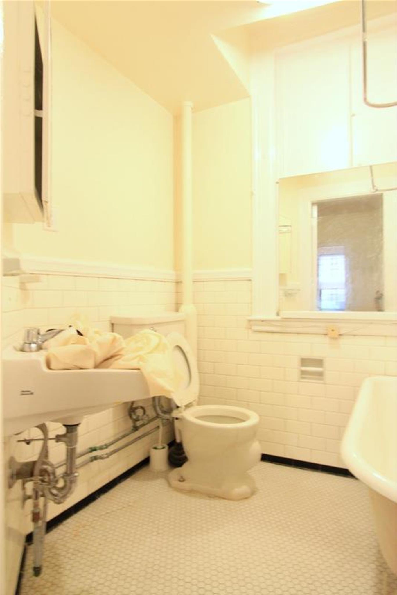 885 Massachusetts Ave, Central Square