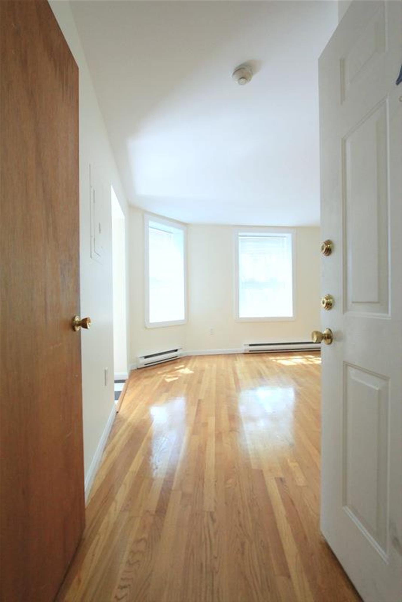 35 Davis Sq, Davis Square