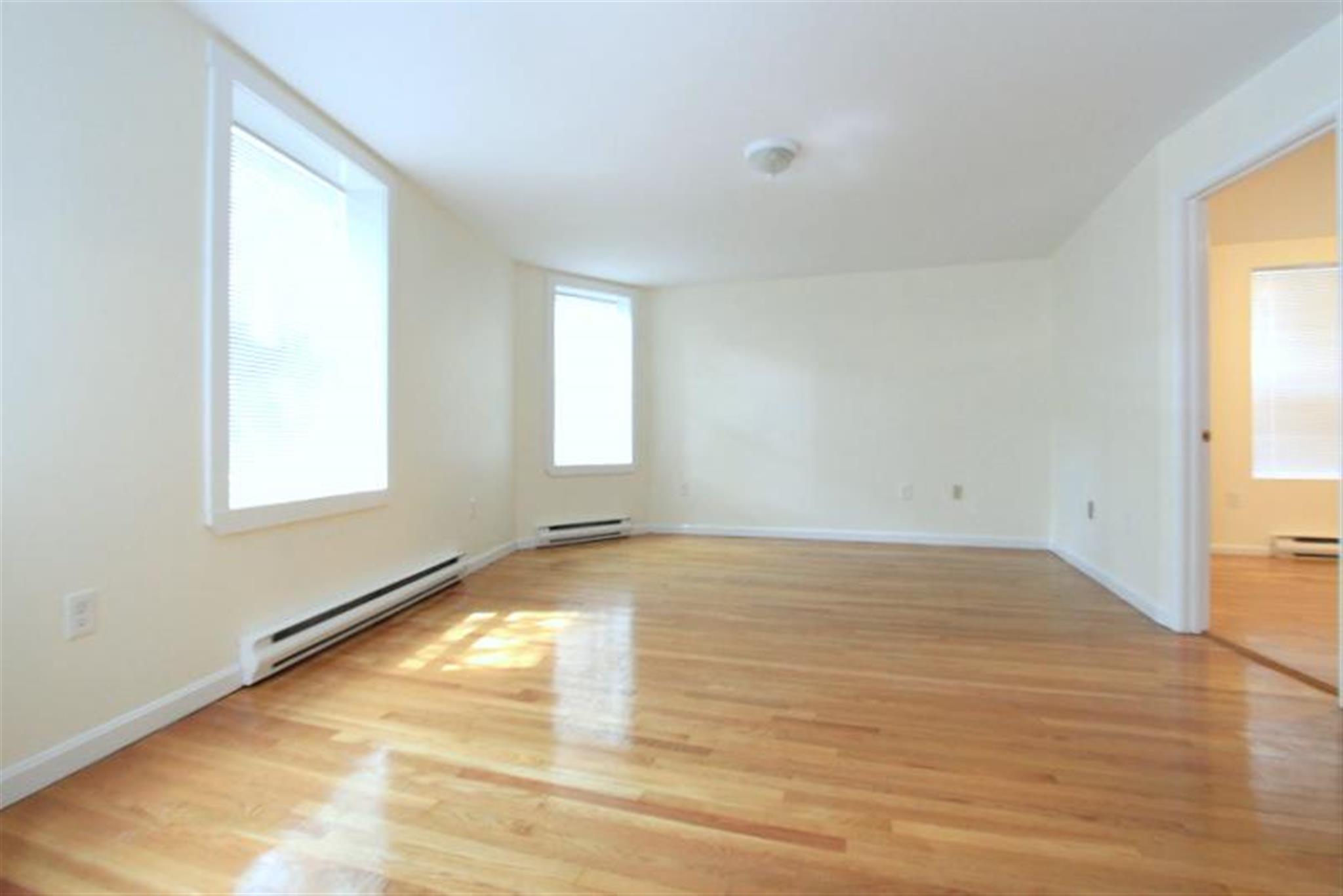 35 Davis Sq, Davis Square