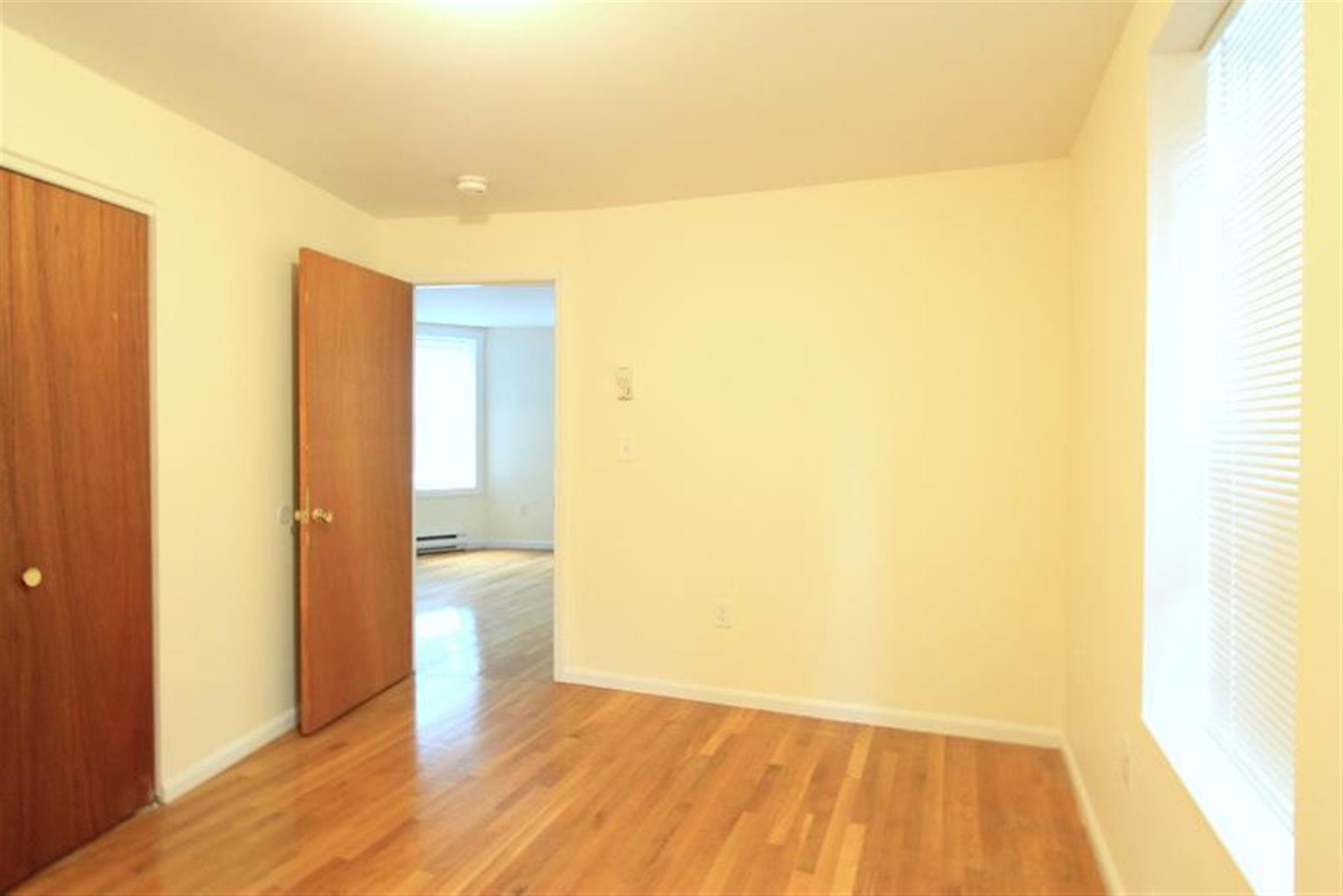 35 Davis Sq, Davis Square